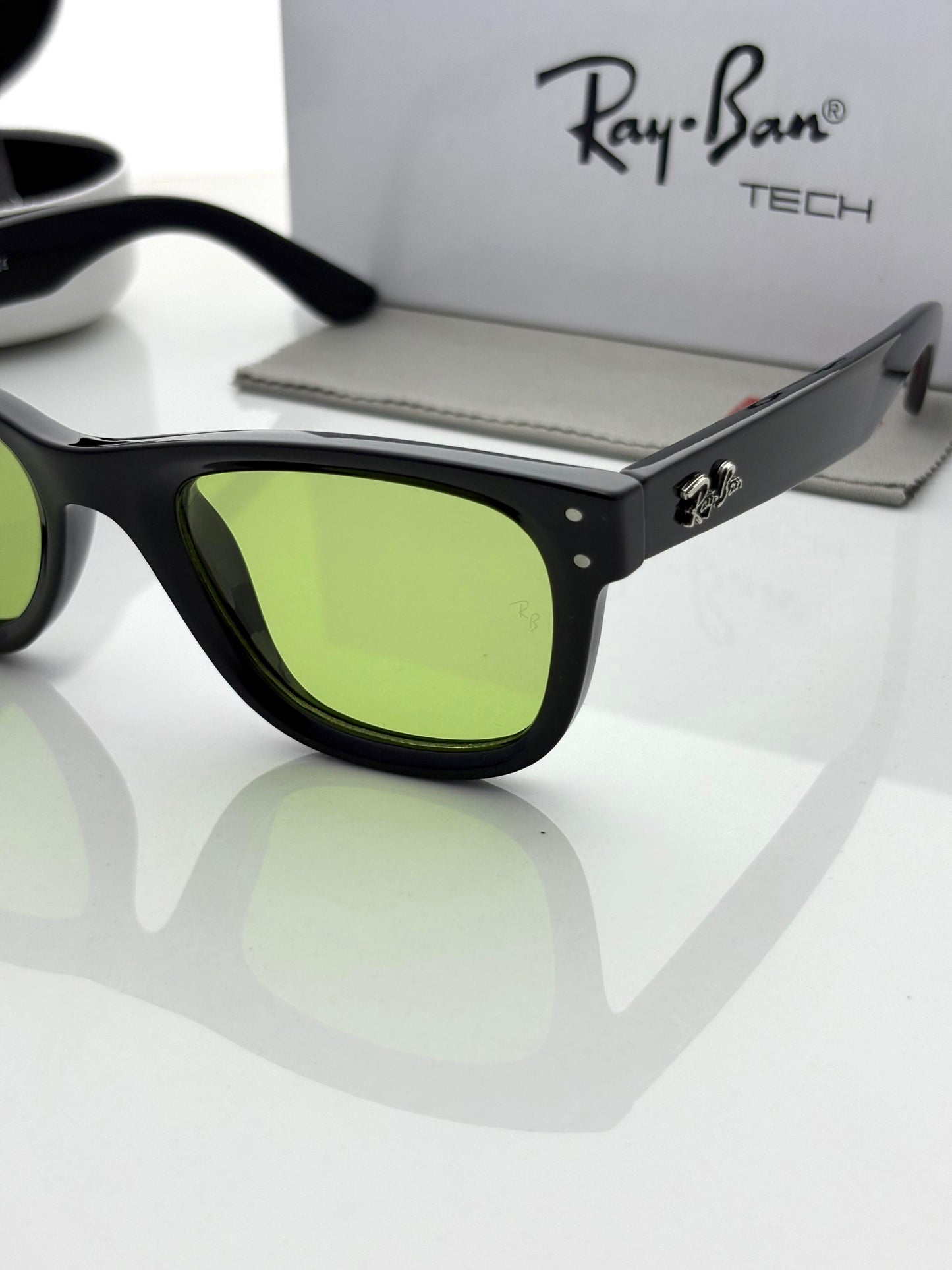 Rayban