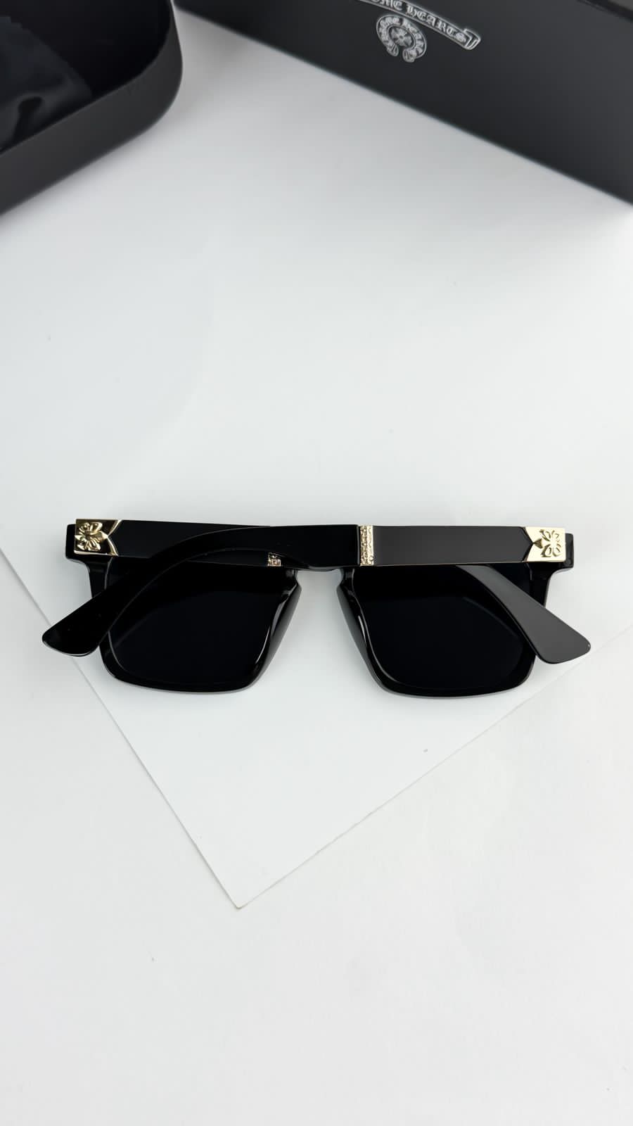 Chrome hearts