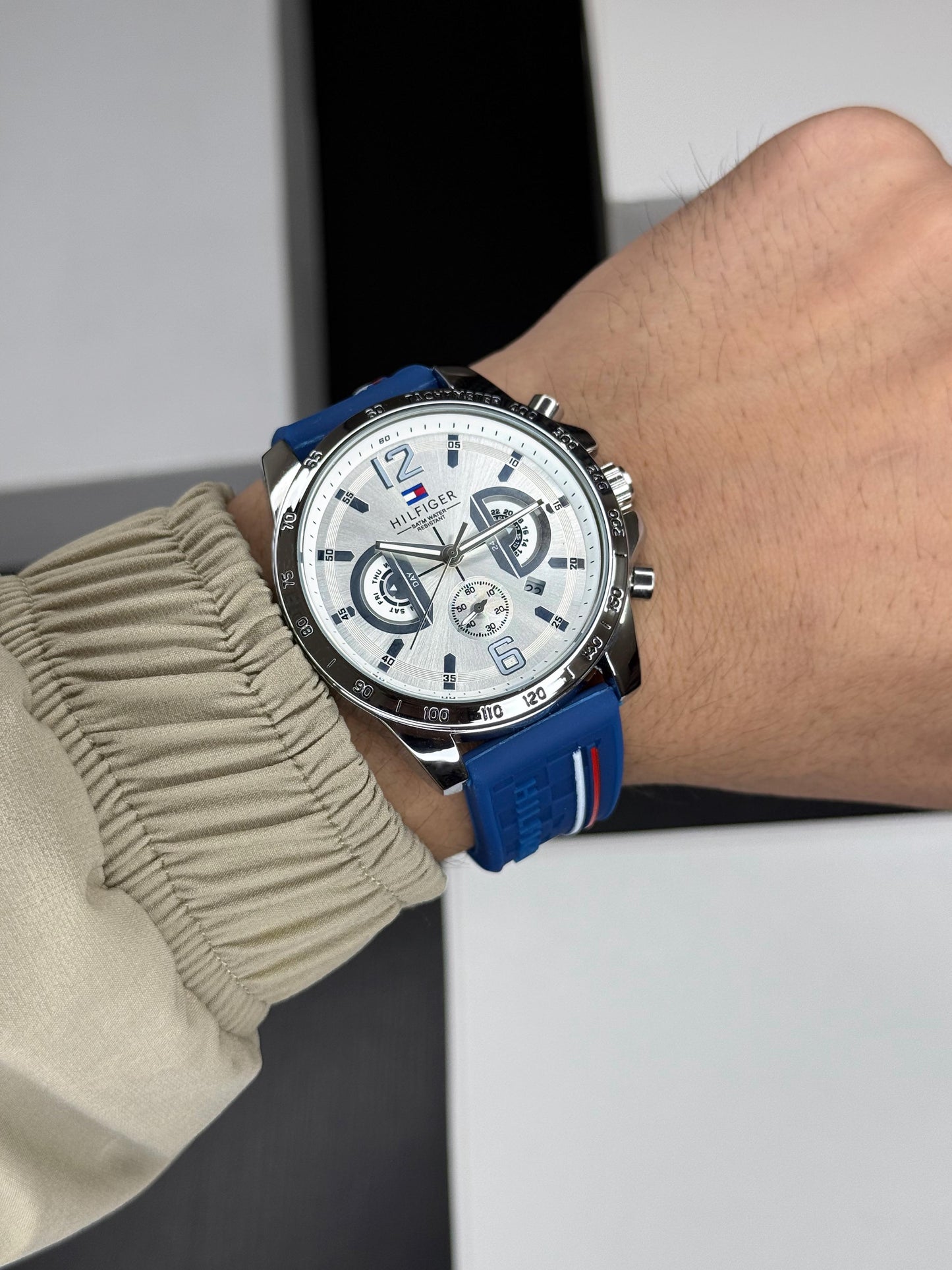 Tommy Hilfiger