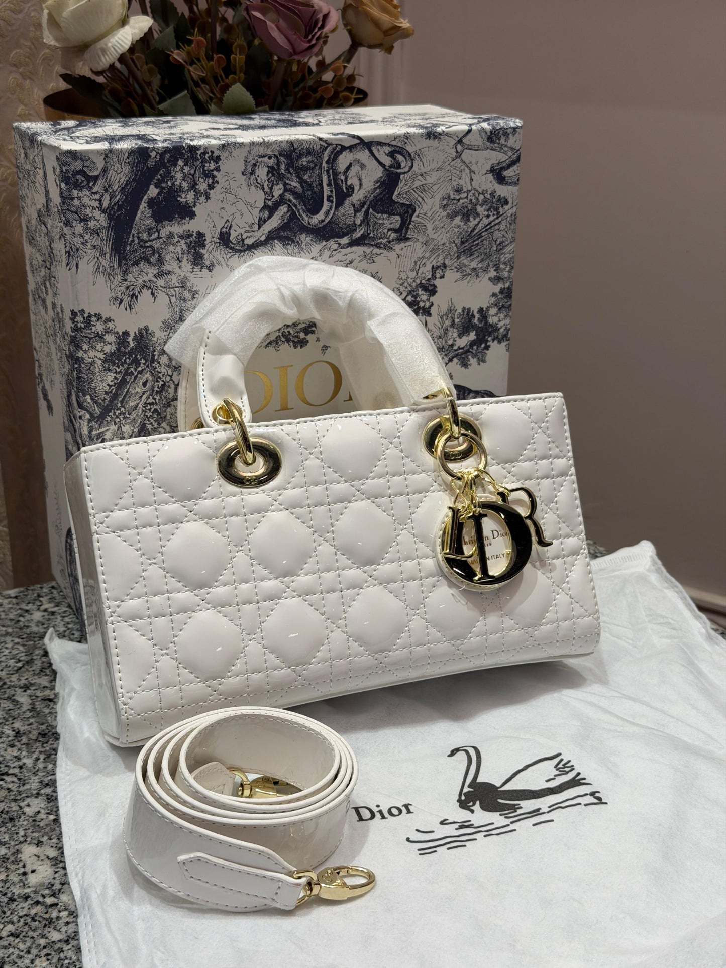 Dior