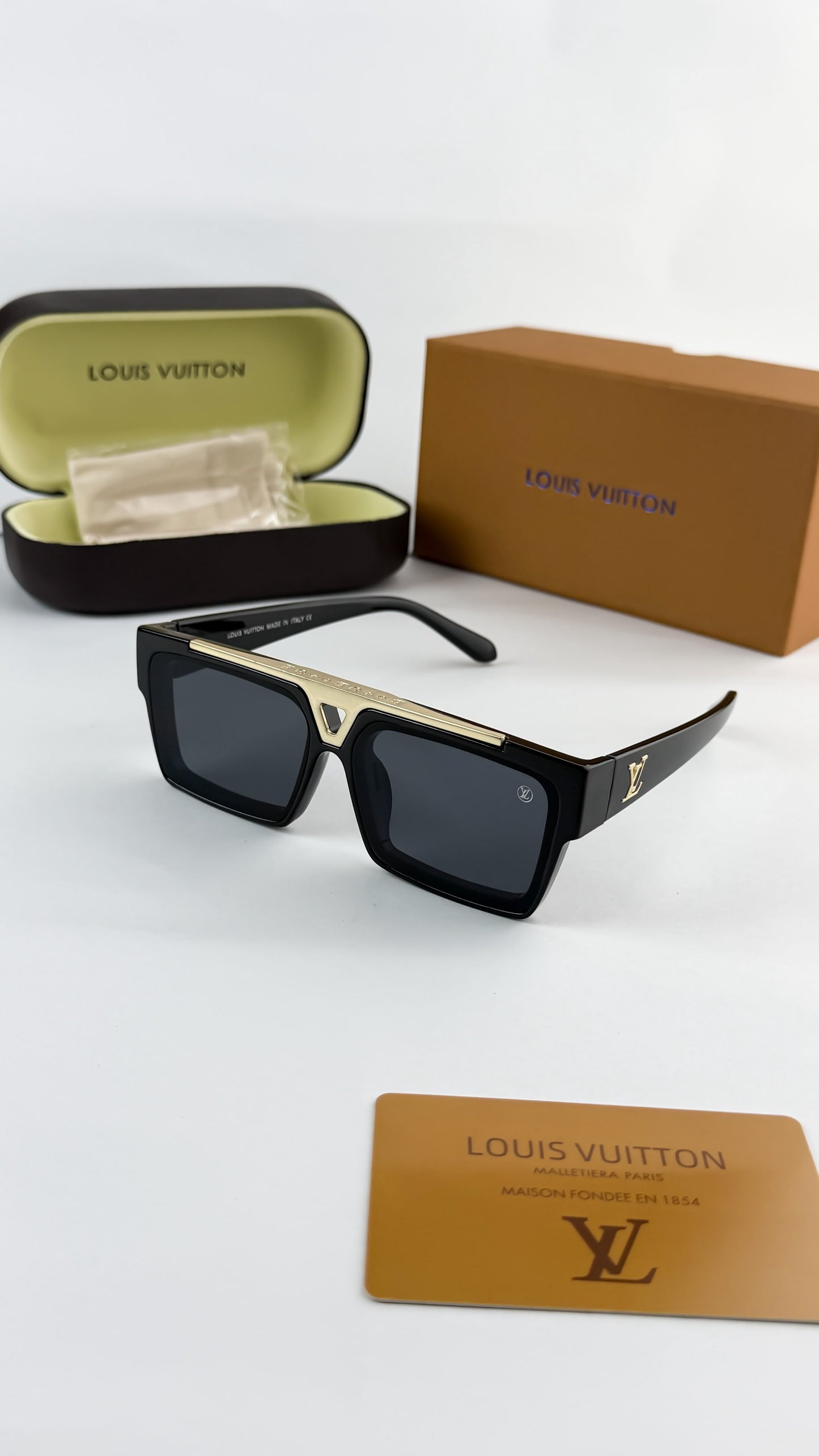 Louis vuitton