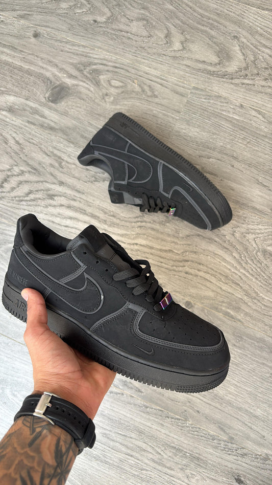 Nike airforce all originals black