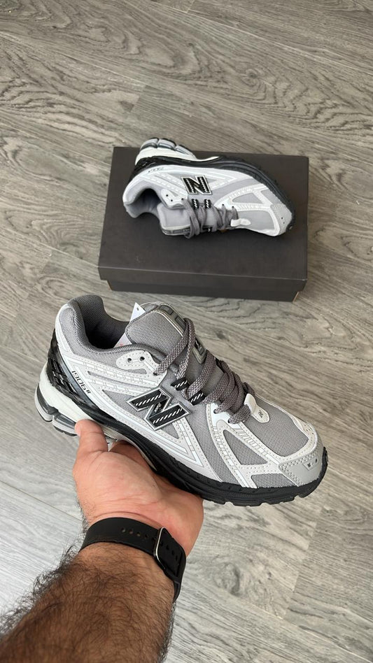 New balance 1906R