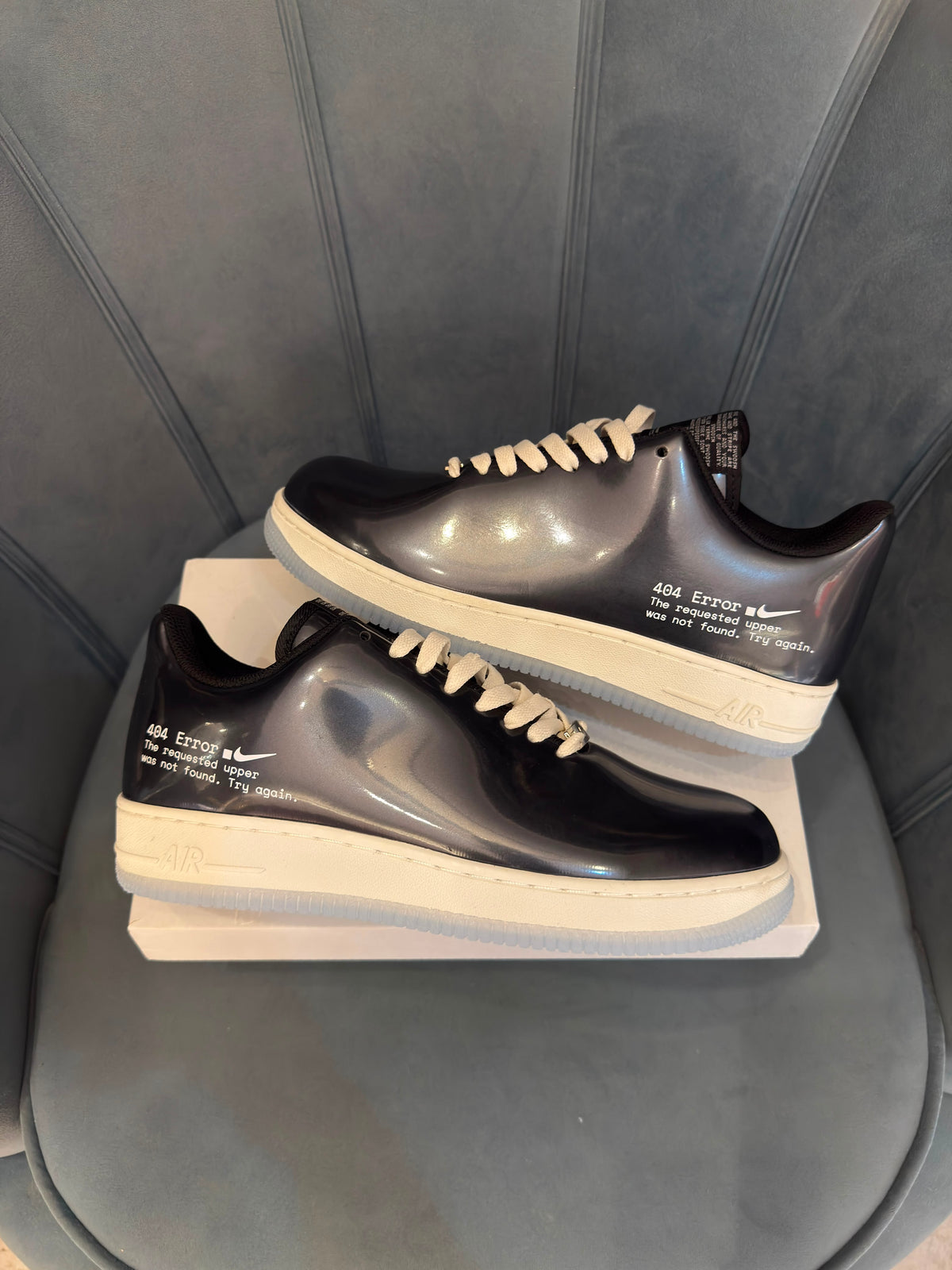 Nike airforce one 404 swoosh error black
