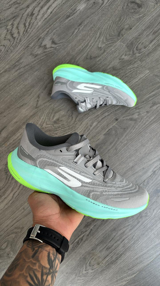 Skechers aero spark