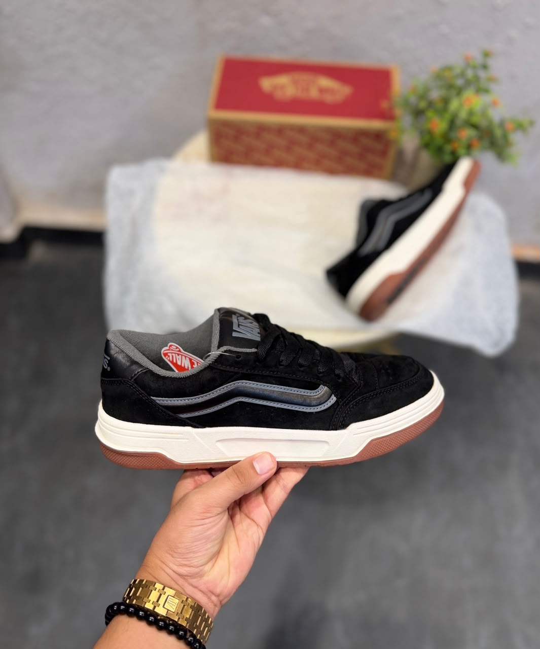 Vans hylane chunky black white