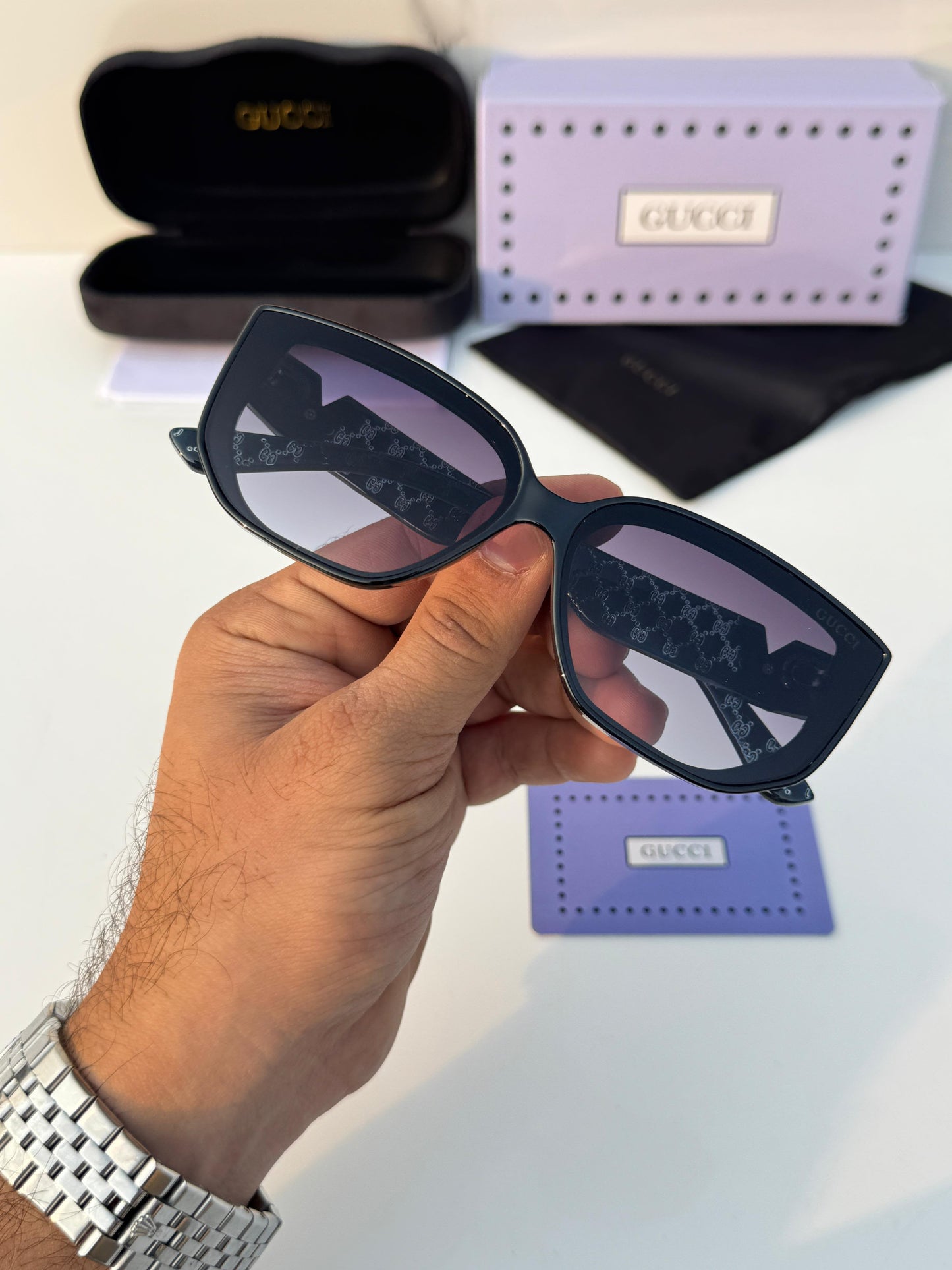 GUCCI