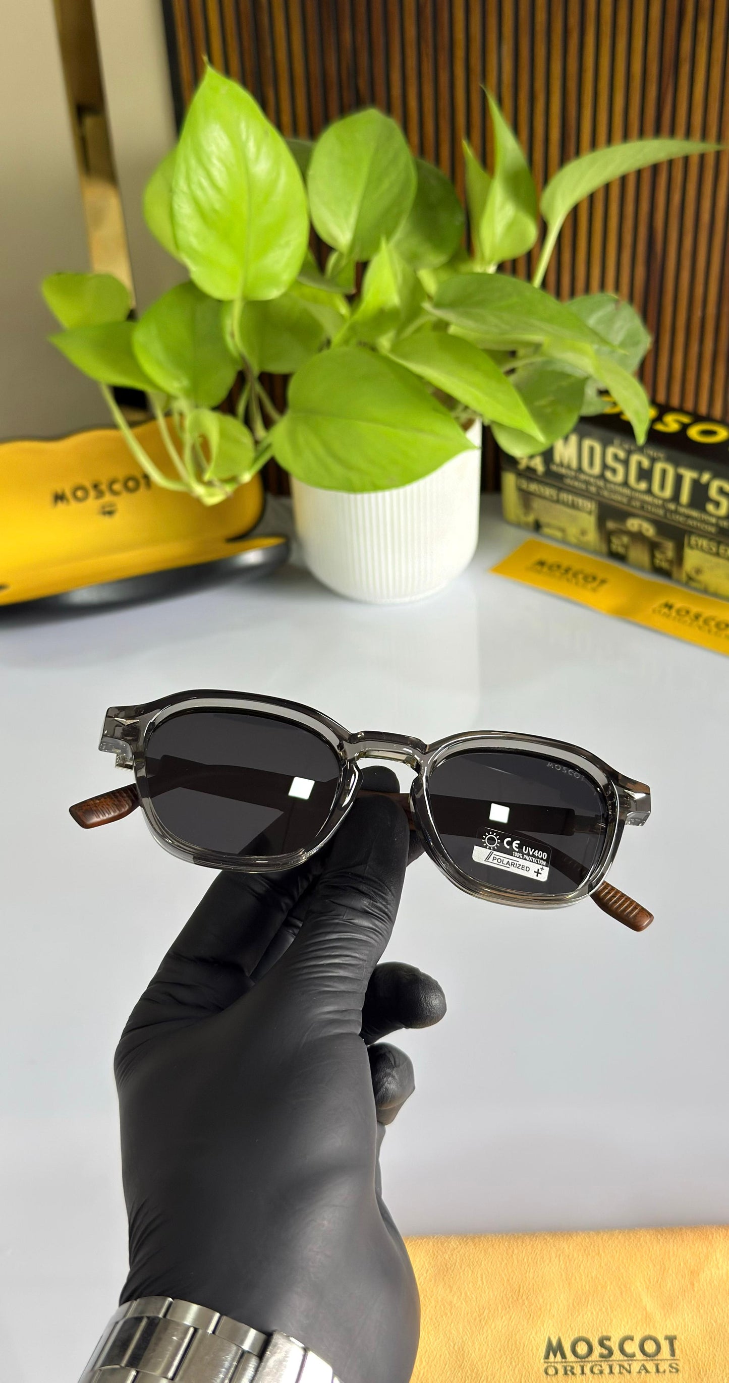 Moscot