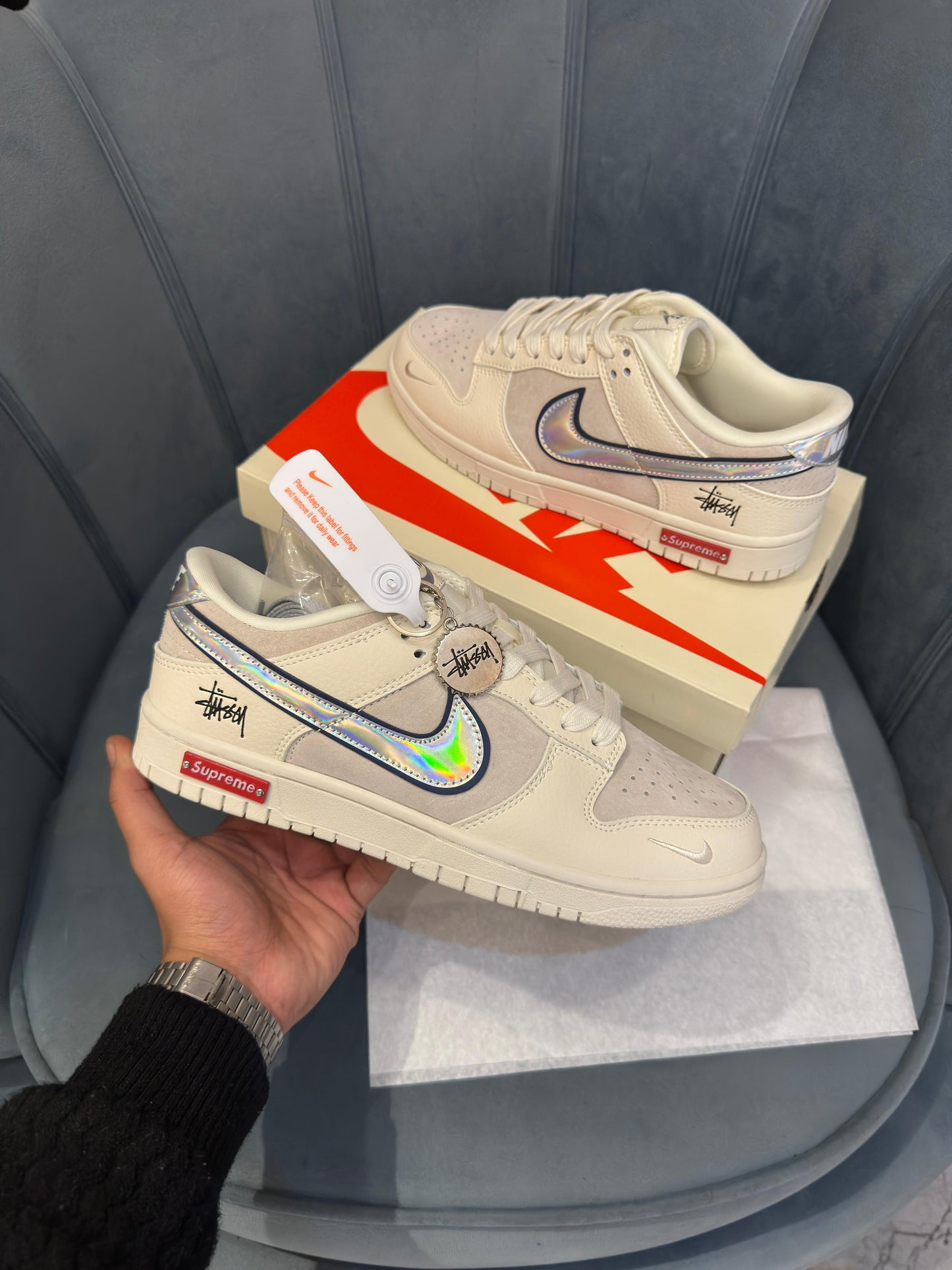 Nike sb dunk x supreme stussy