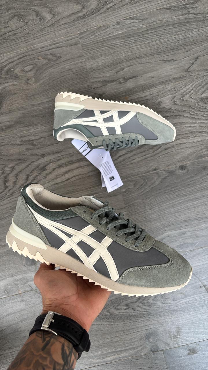 Asics onitsuka california