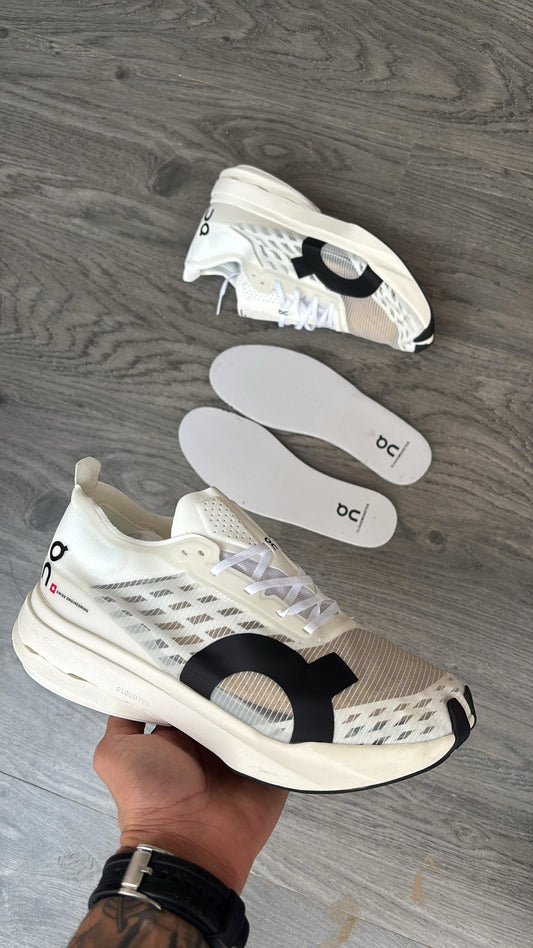 On cloud runner strike