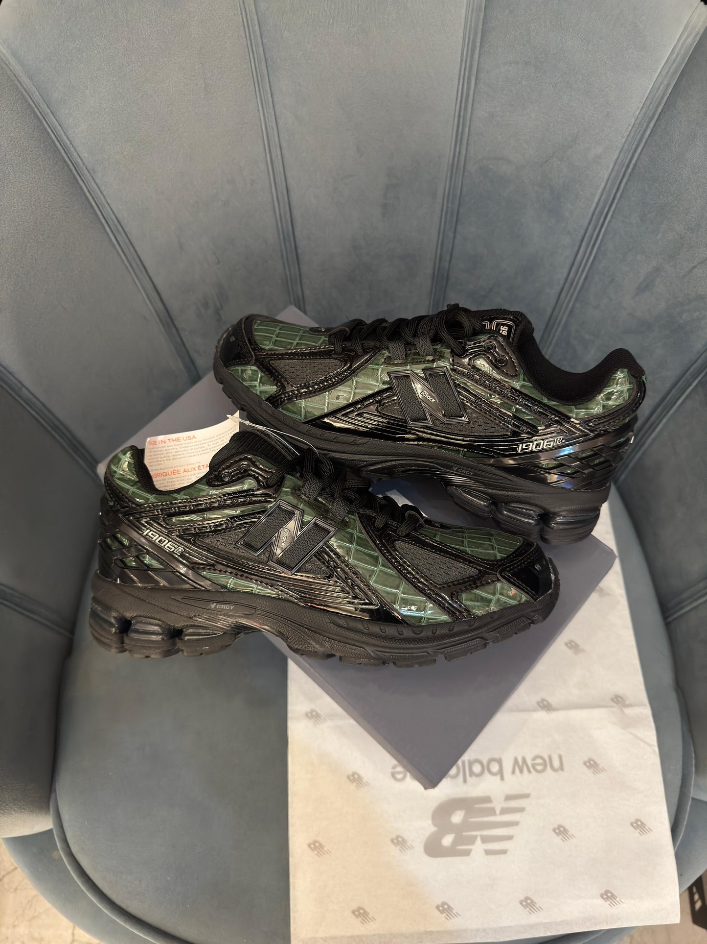 New balance 1906 ginger green black