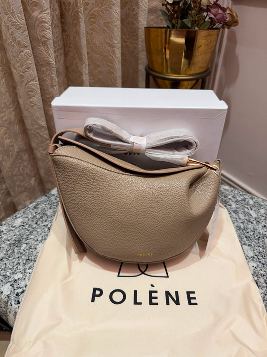 POLÈNE
