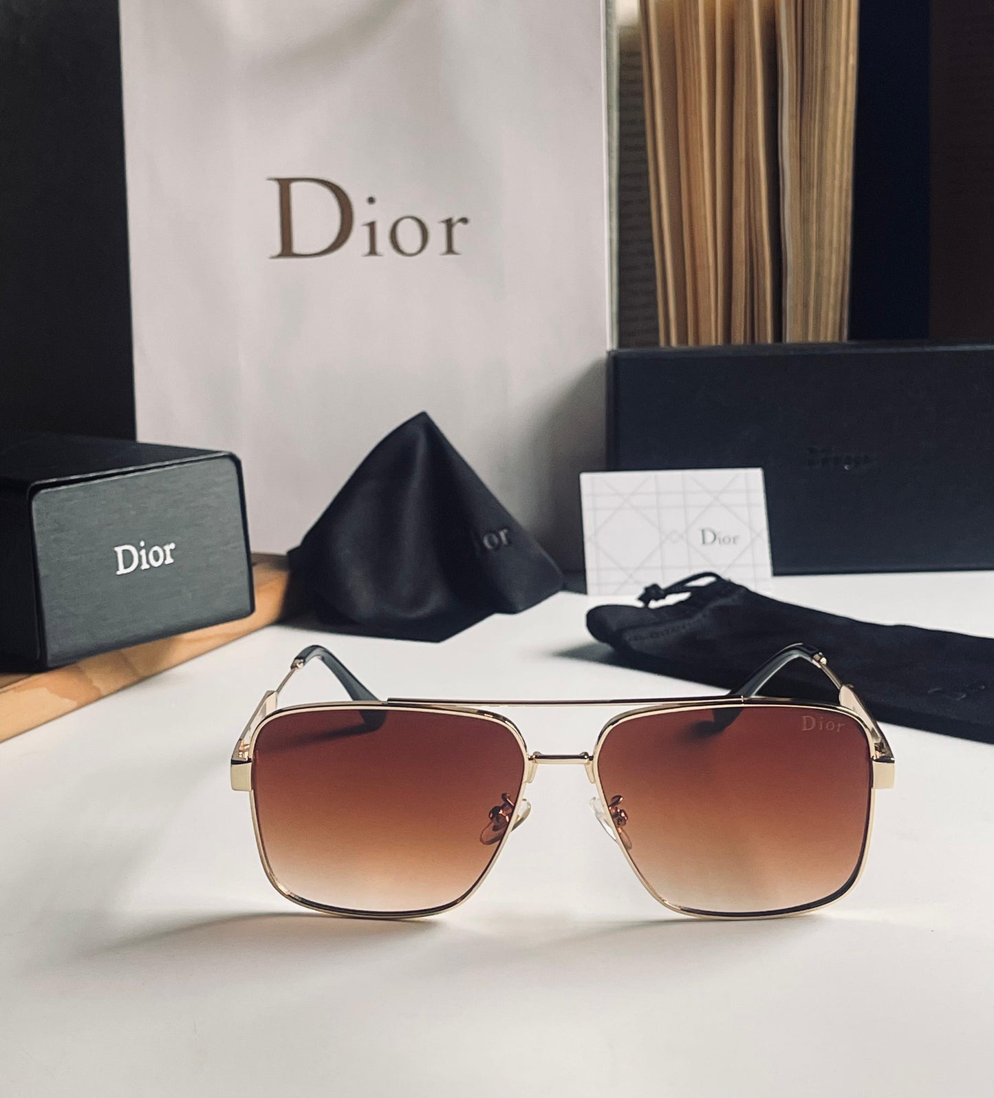 Dior