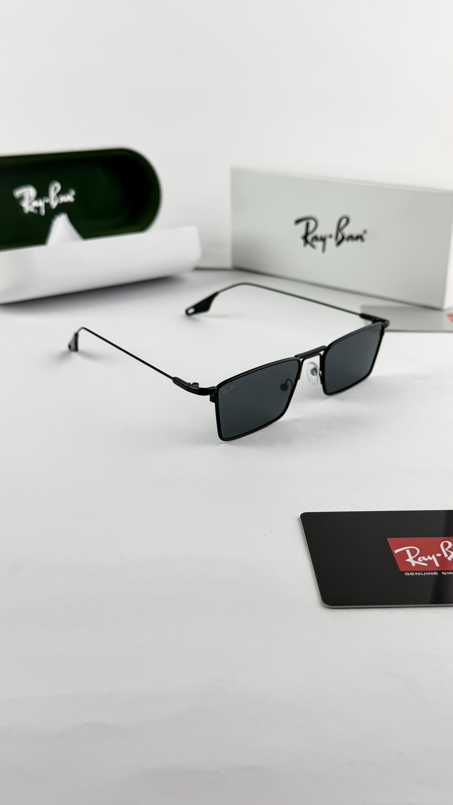 Ray ban