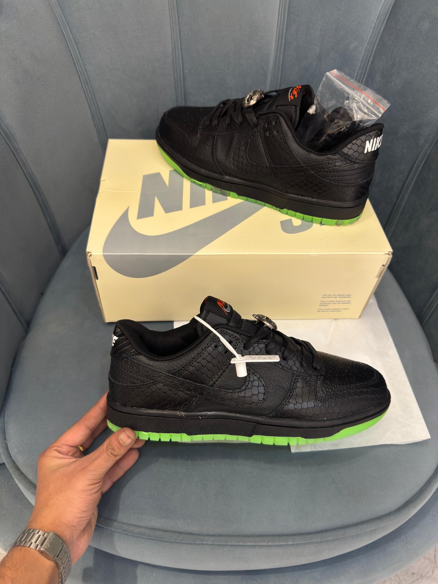 Nike sb dunk halloween