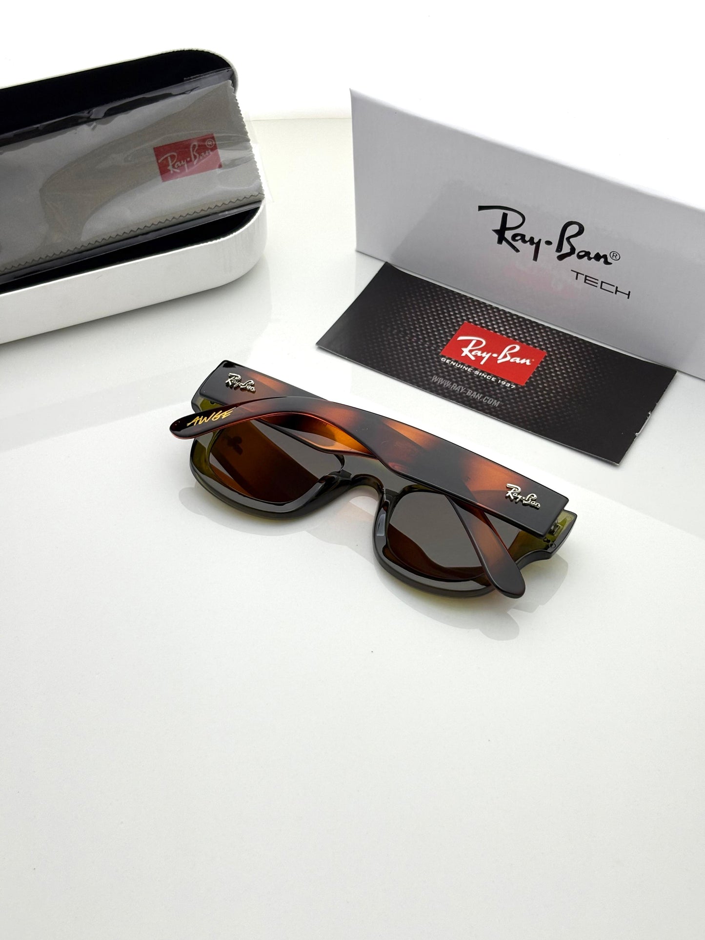 Rayban