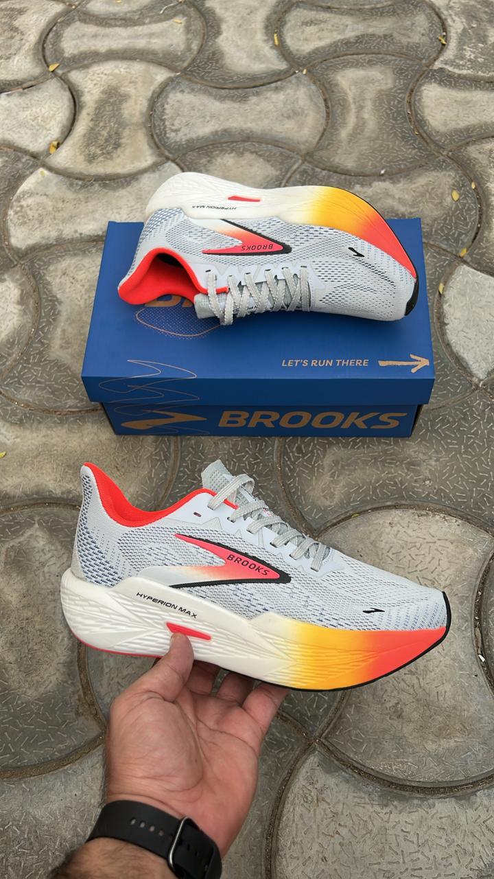 Brooks hyperion max