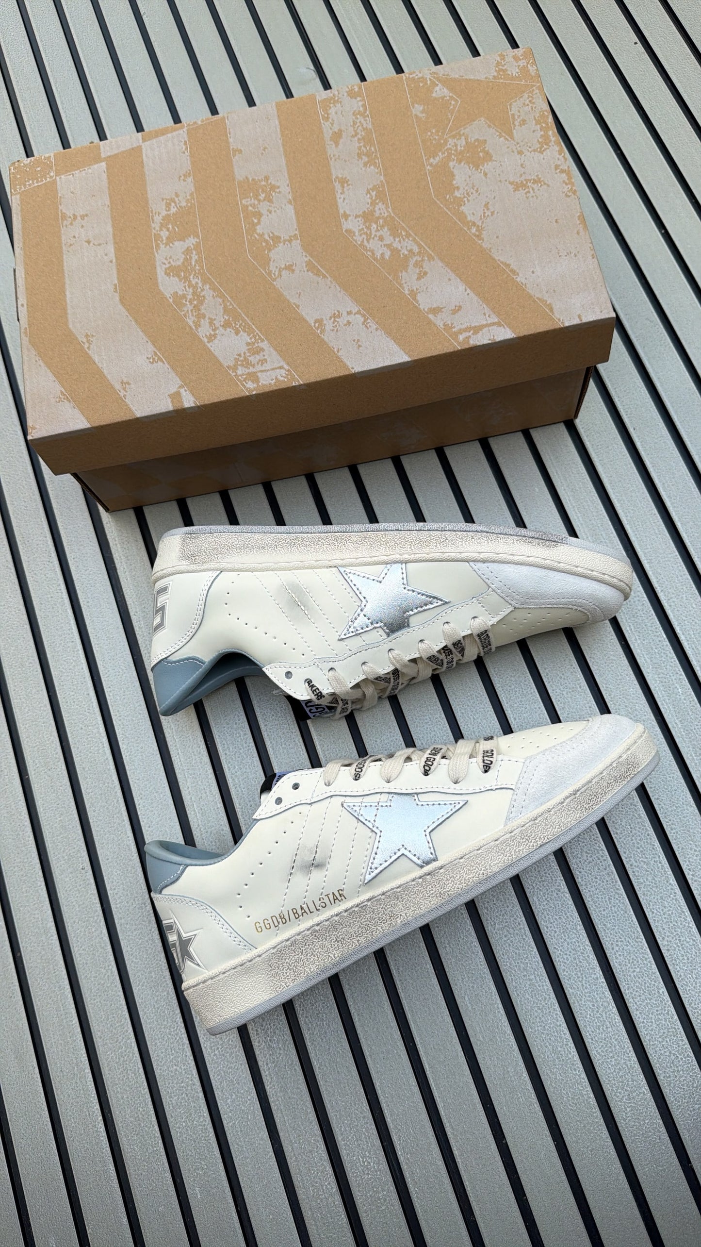 Golden goose ball star