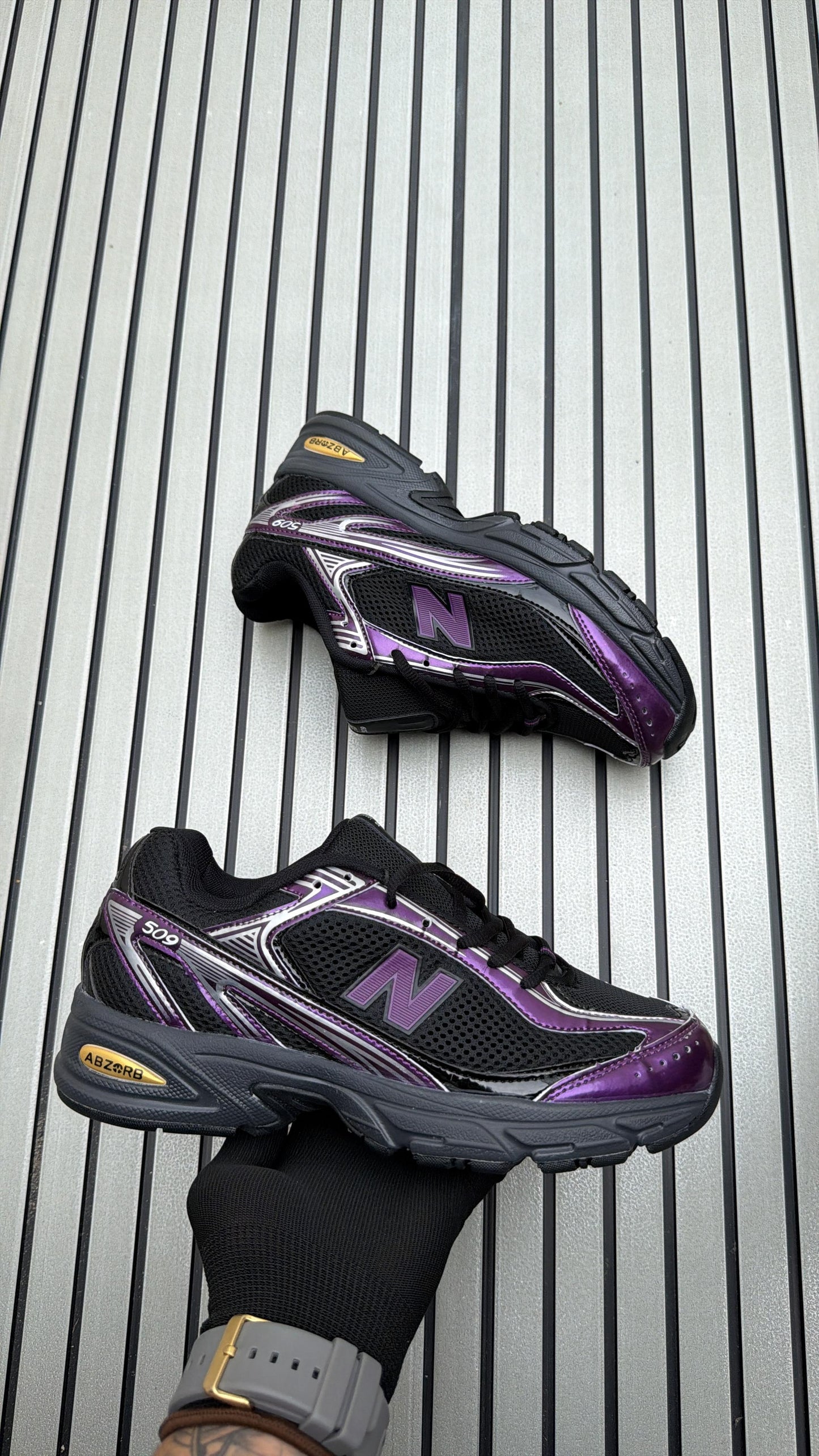 New balance 740