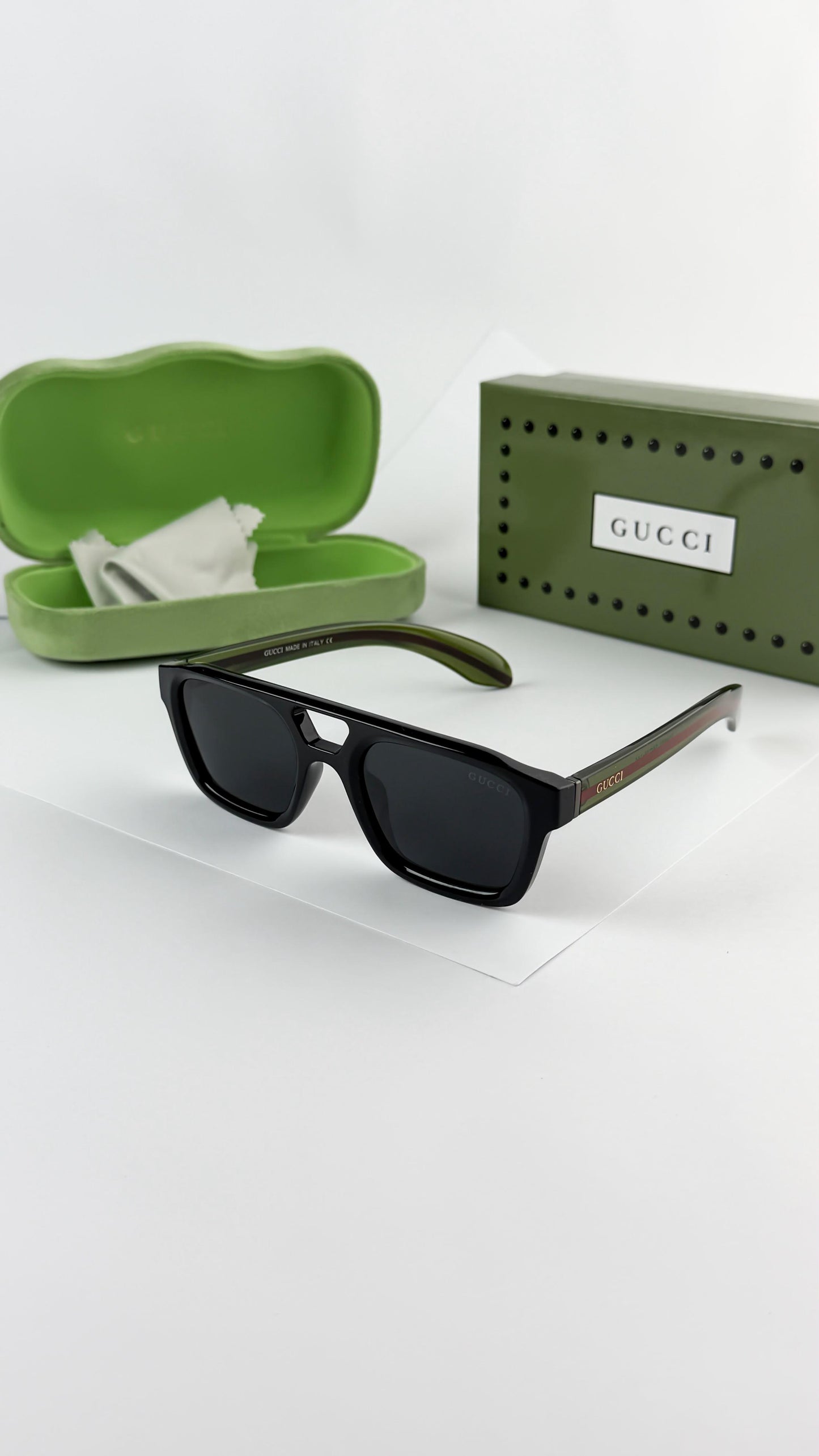 GUCCI