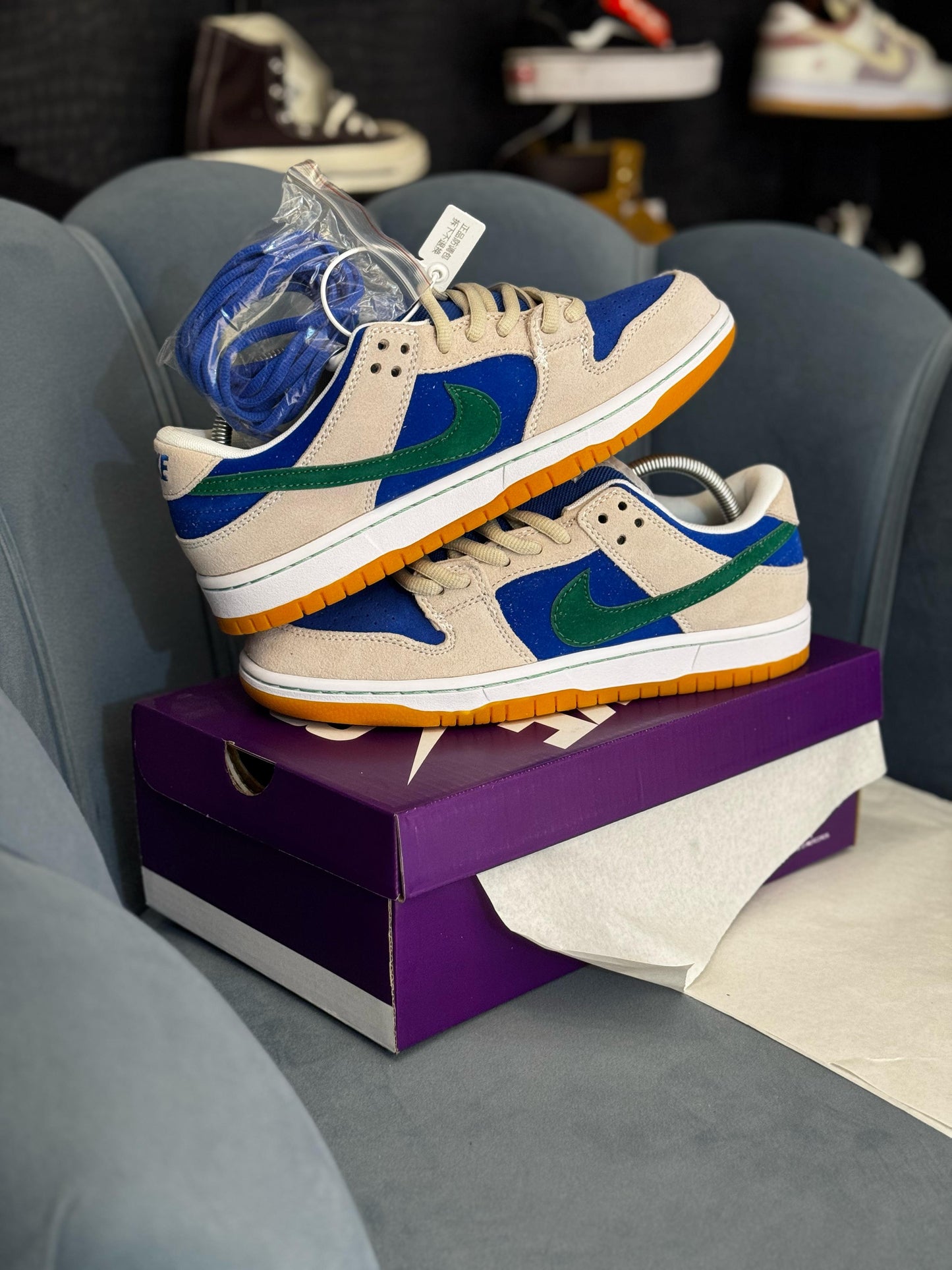 Nike sb dunk phantom hyper royal malachite