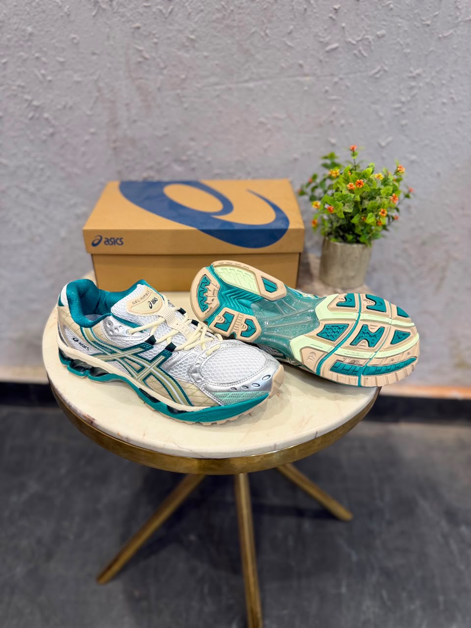 Asics nimbus 10.1 offwhite green