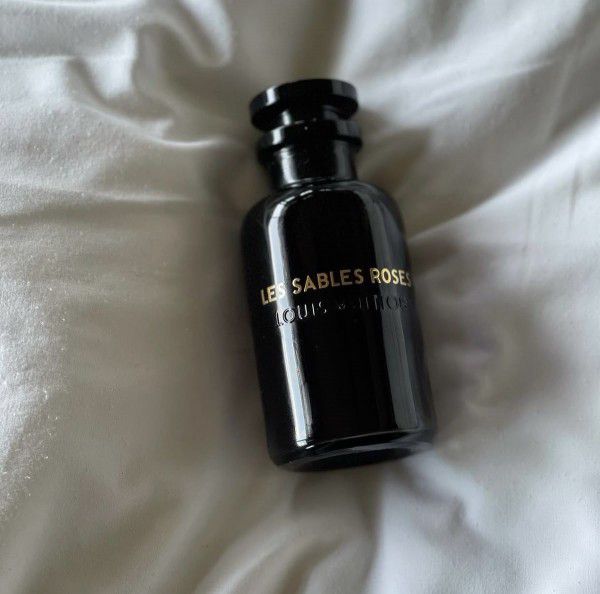 Louis vuitton les sables roses