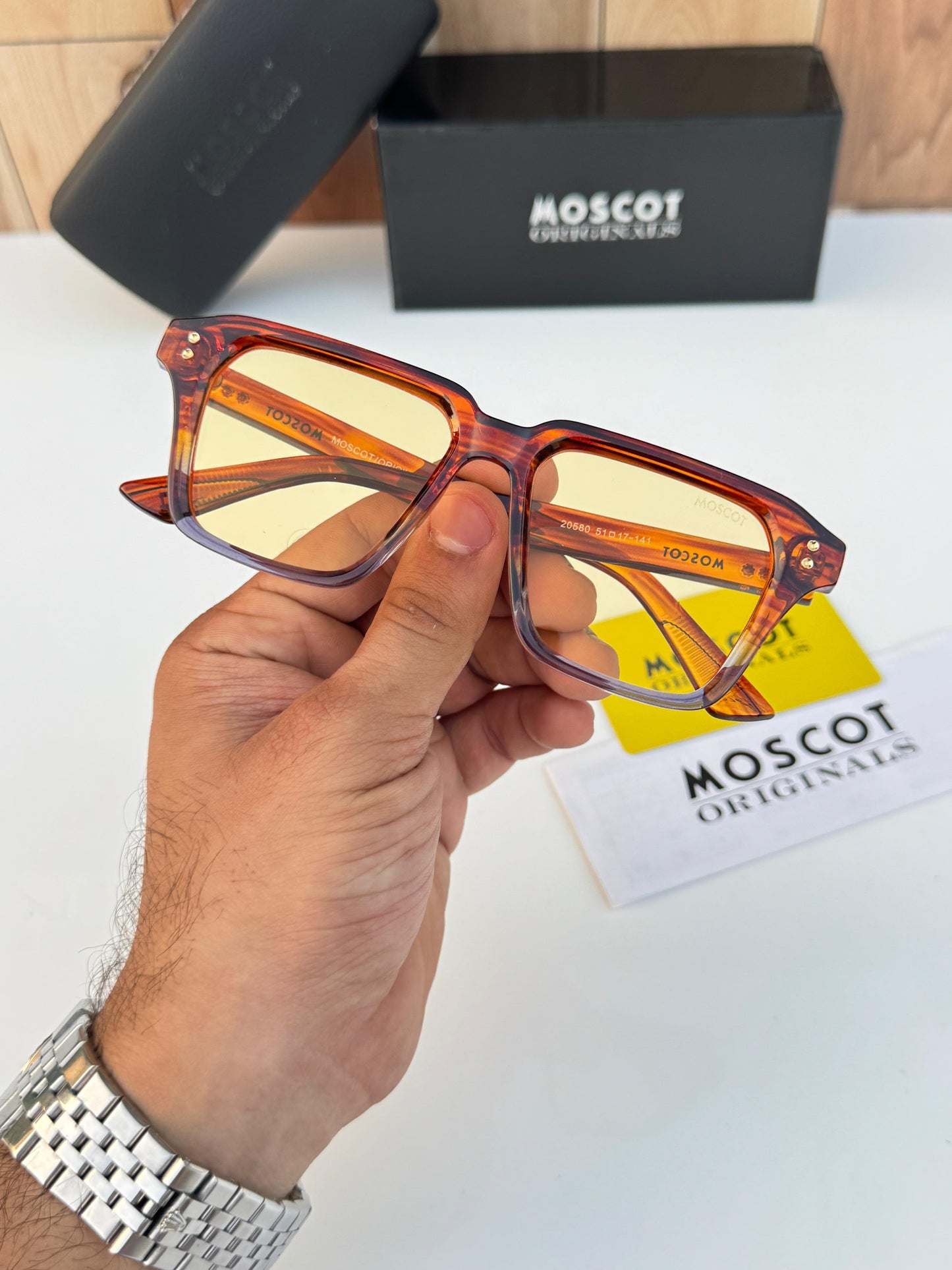 Moscot
