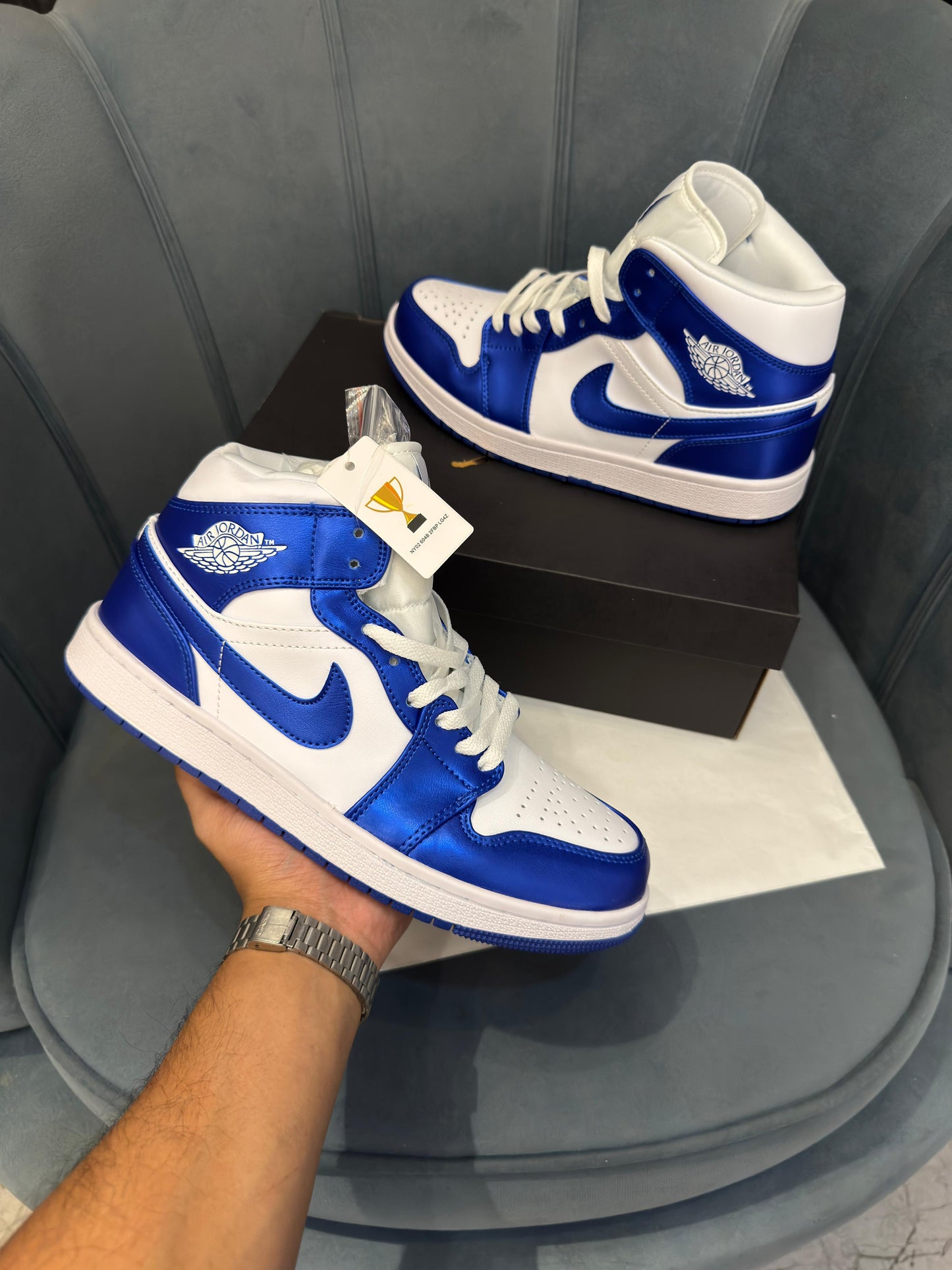 Nike air jordan retro 1 mid Kentucky royal blue