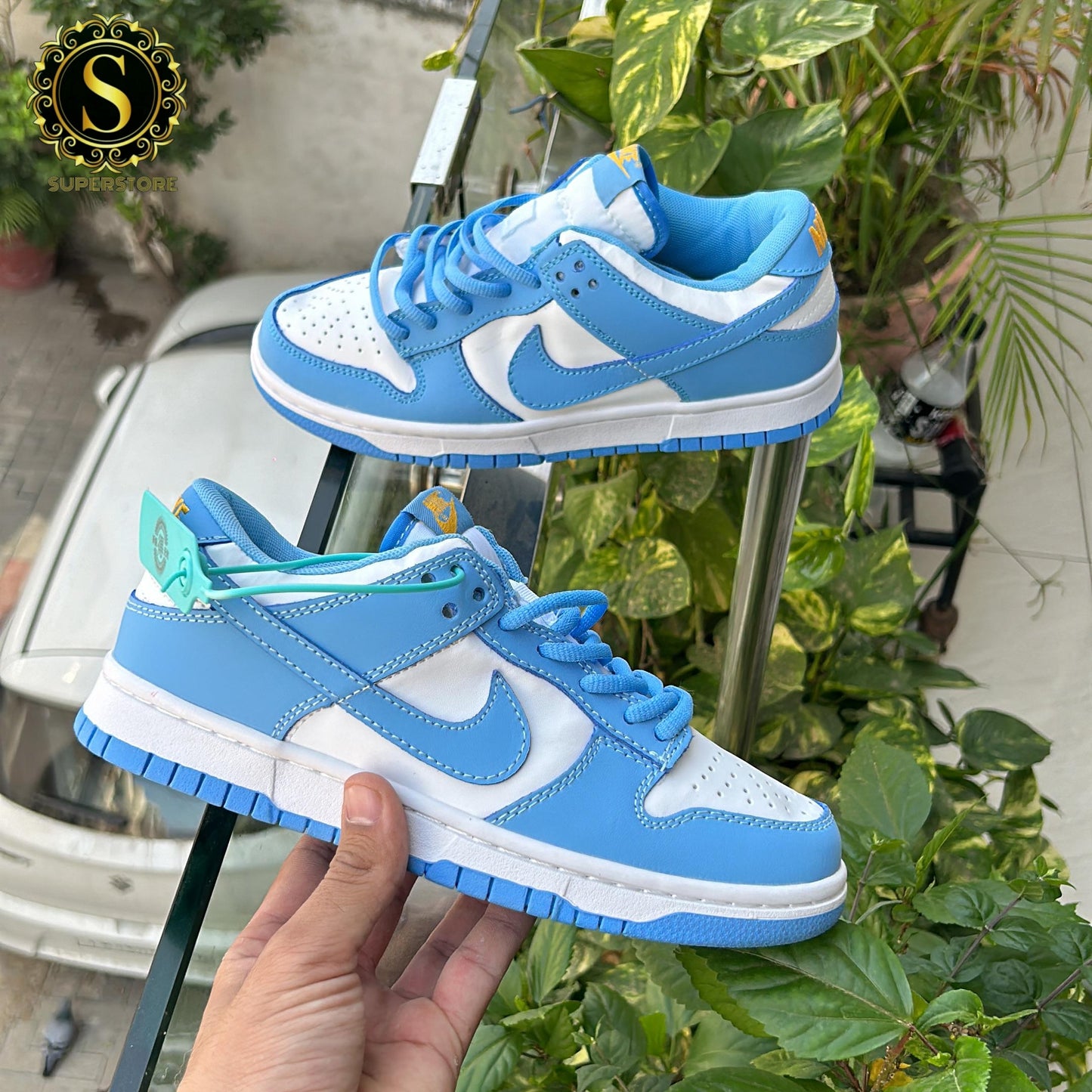 Nike sb dunk low university blue