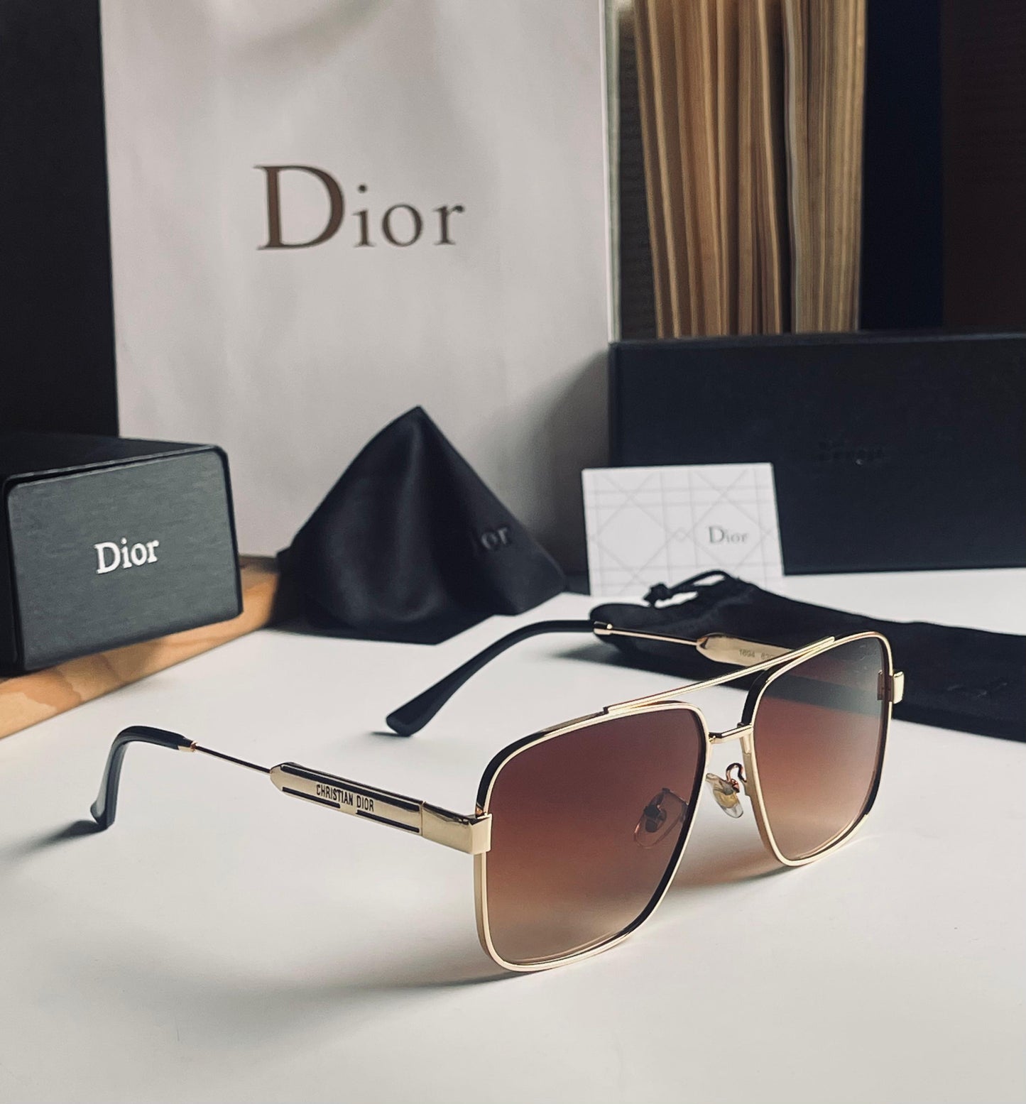 Dior