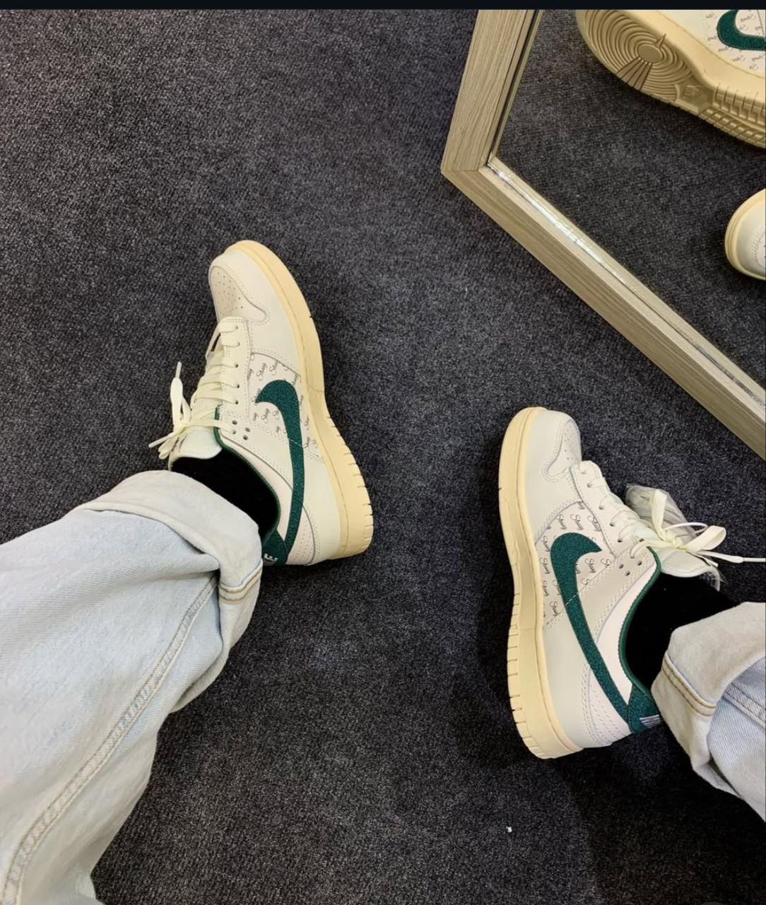 Nike sb dunk stussy white green 2025