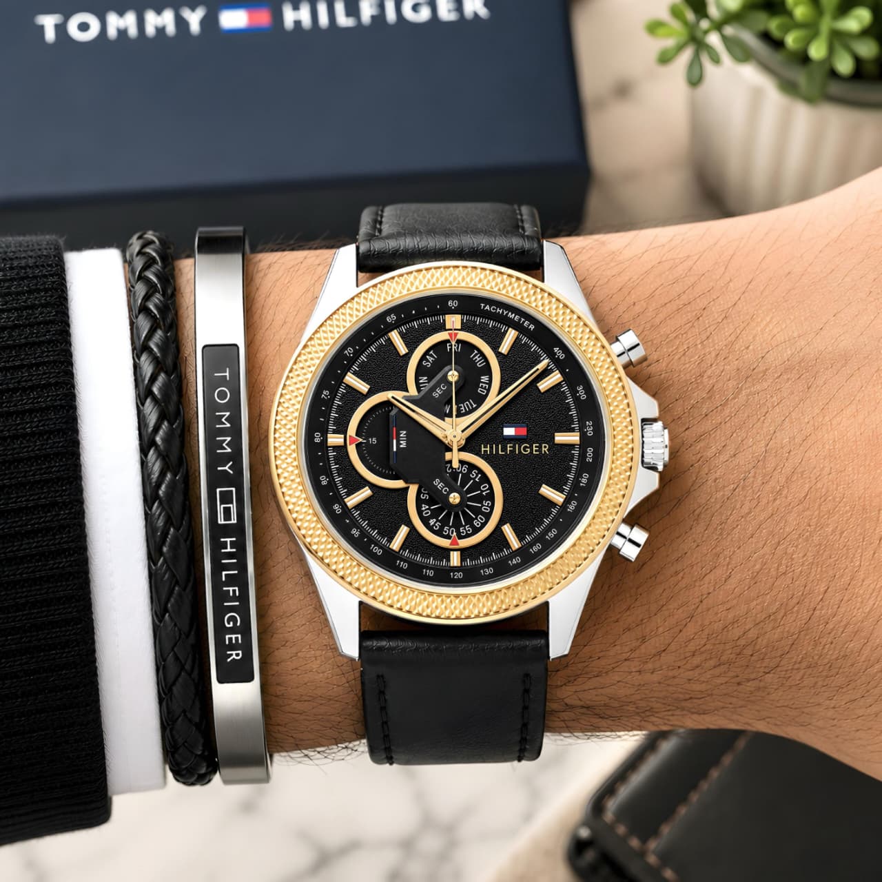 TOMMY HILFIGER