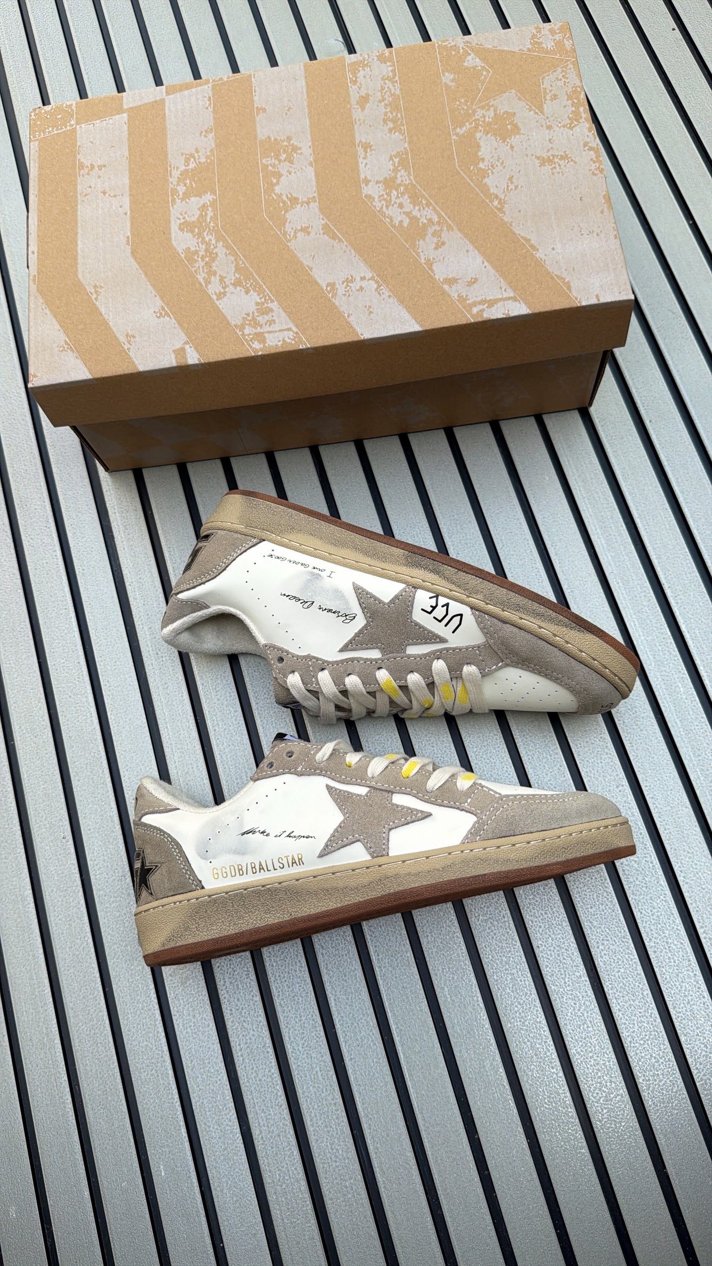 Golden goose ball star