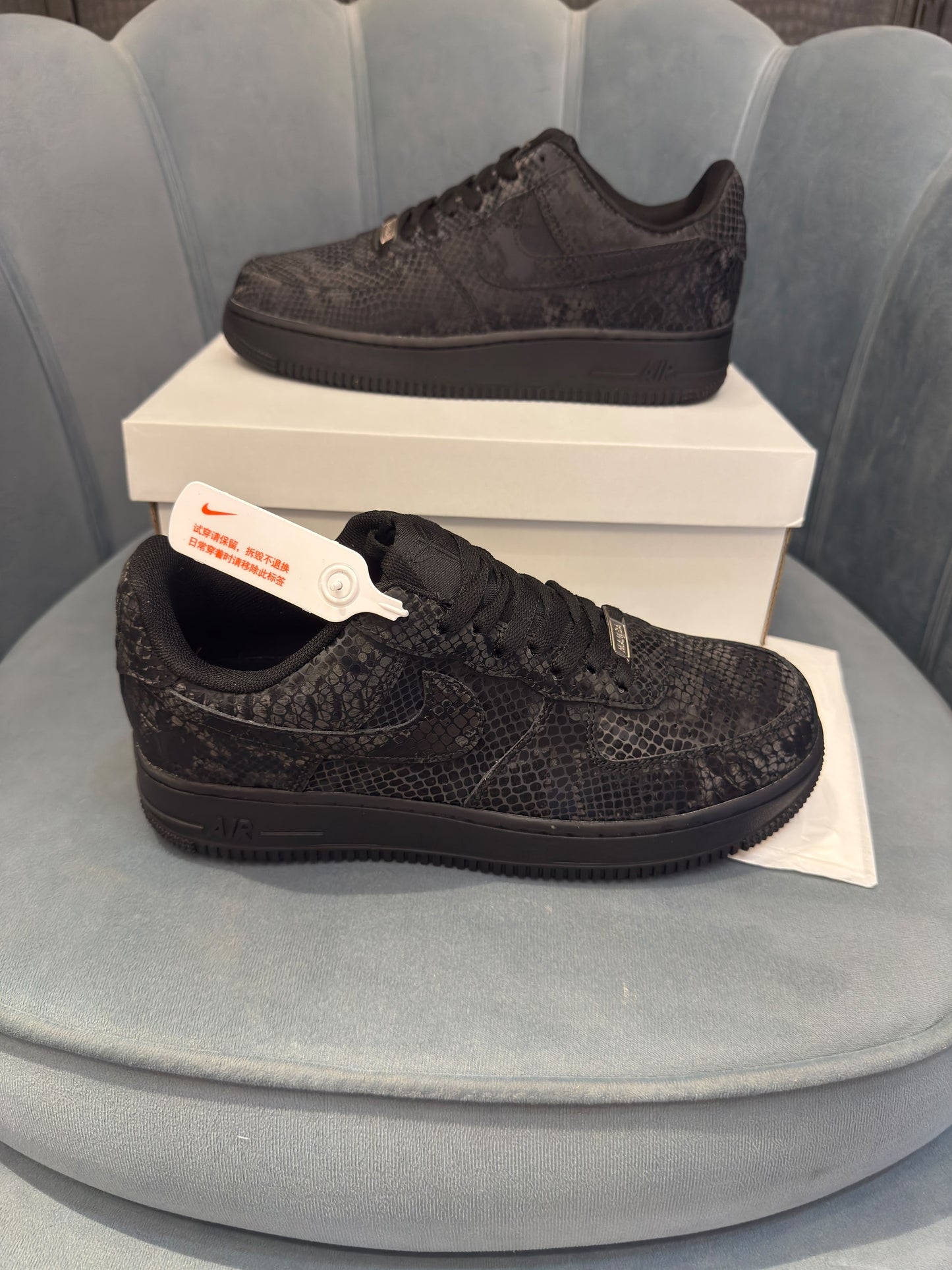 Nike airforce one kobe bryant black