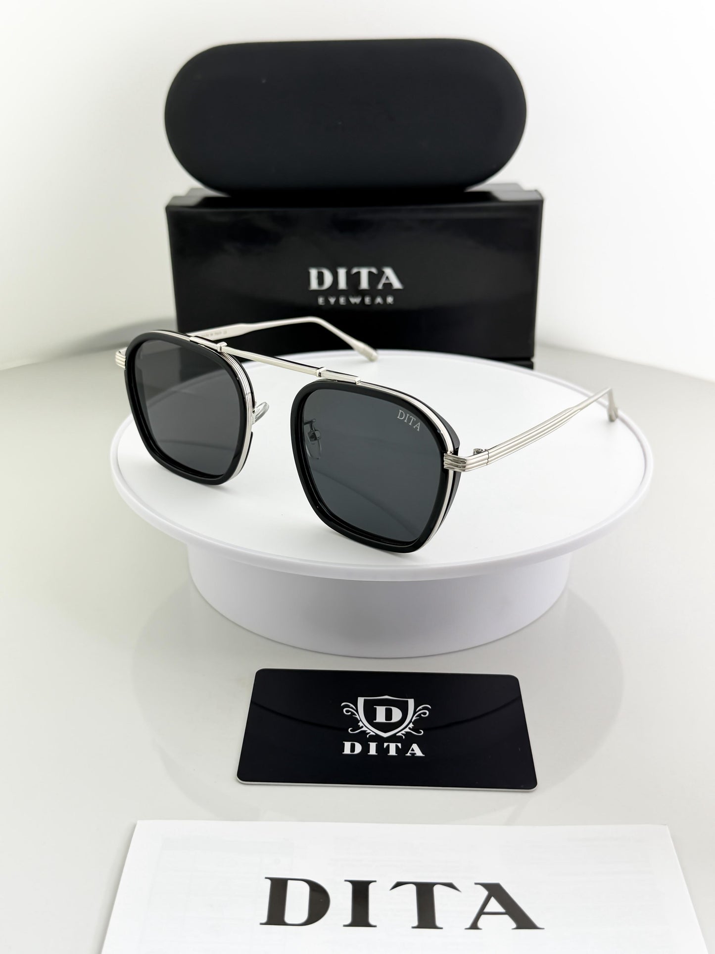 Dita silver black