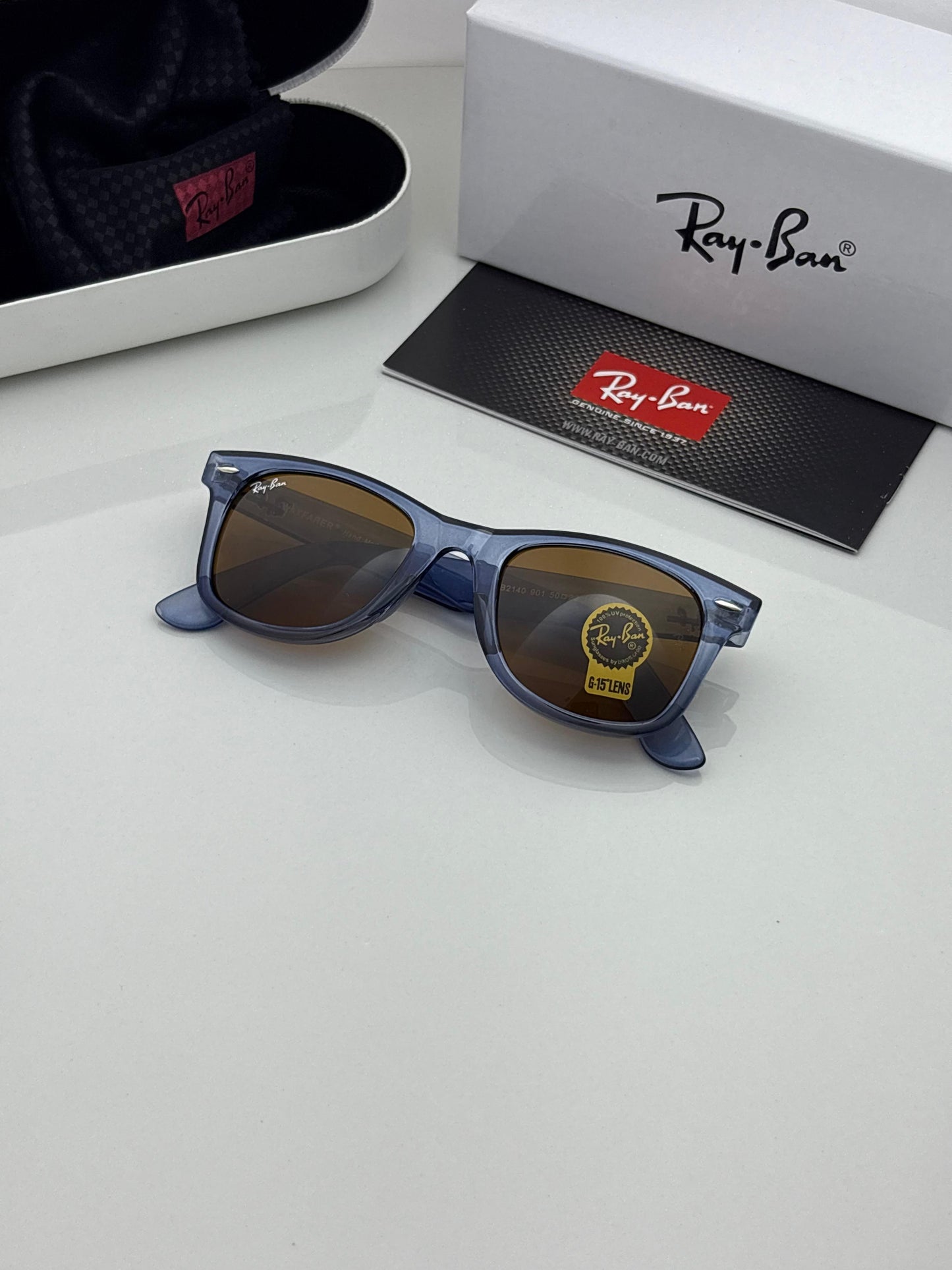 Ray ban