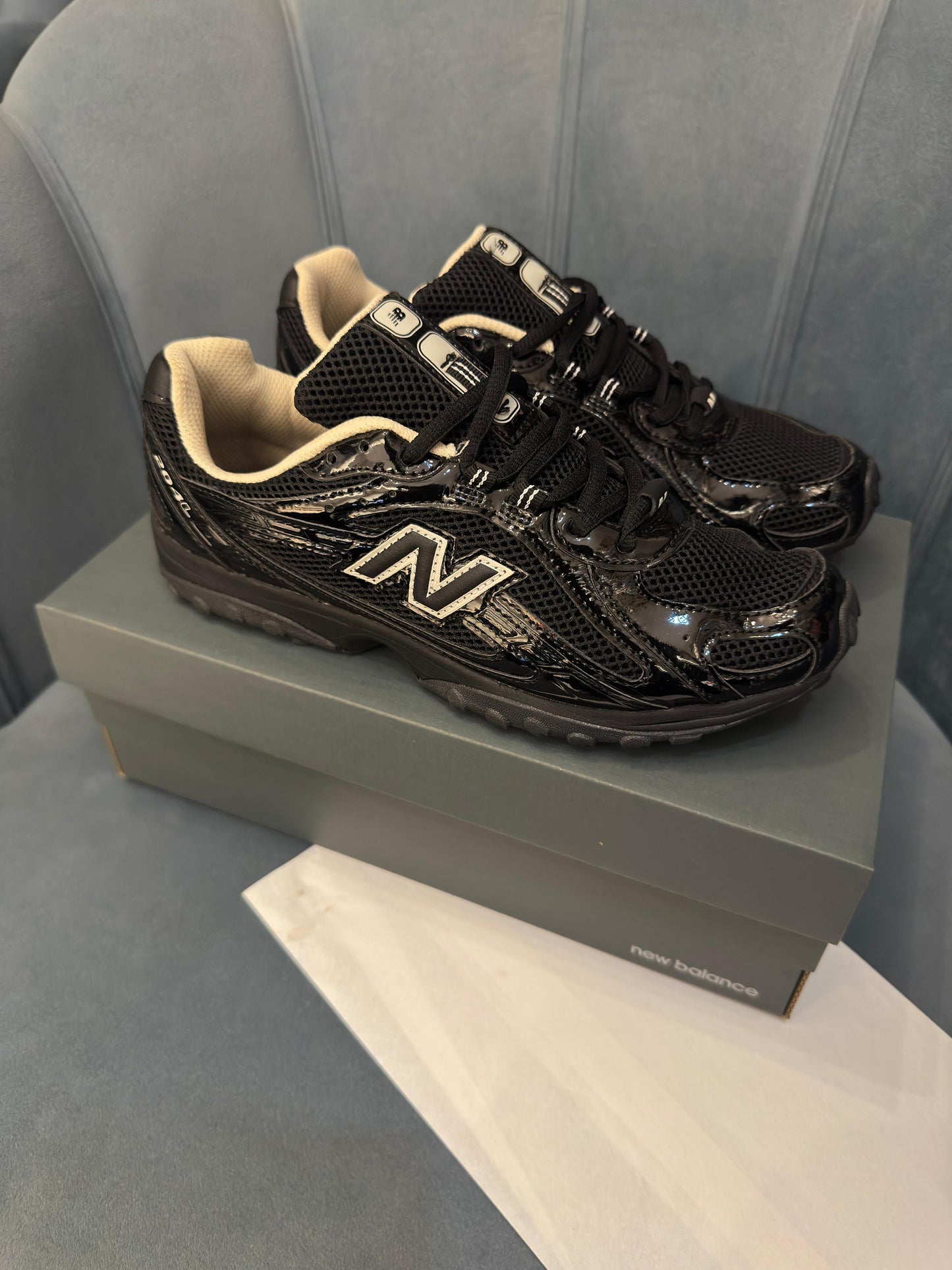 New balance 204L black timberwolf
