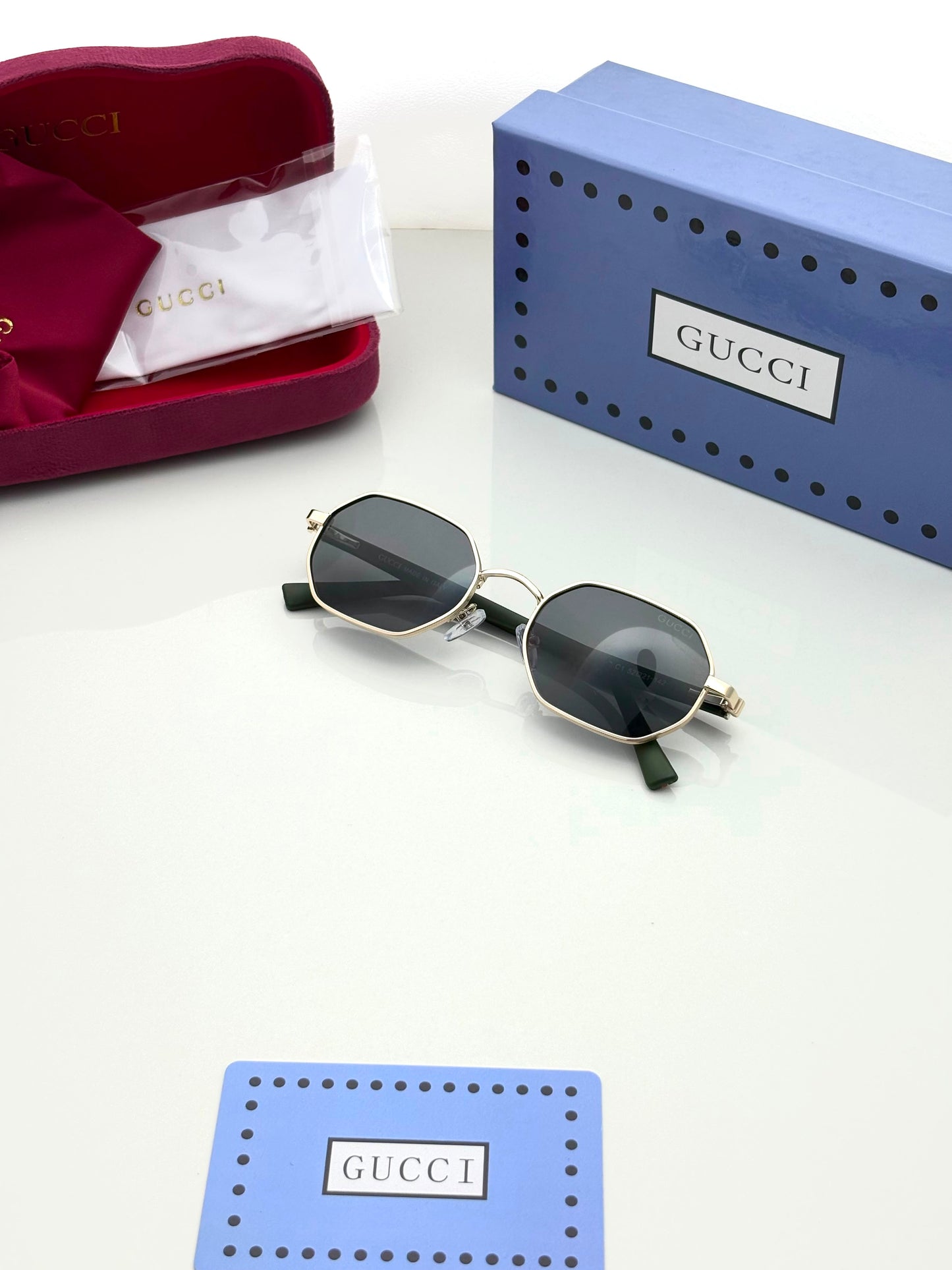 GUCCI