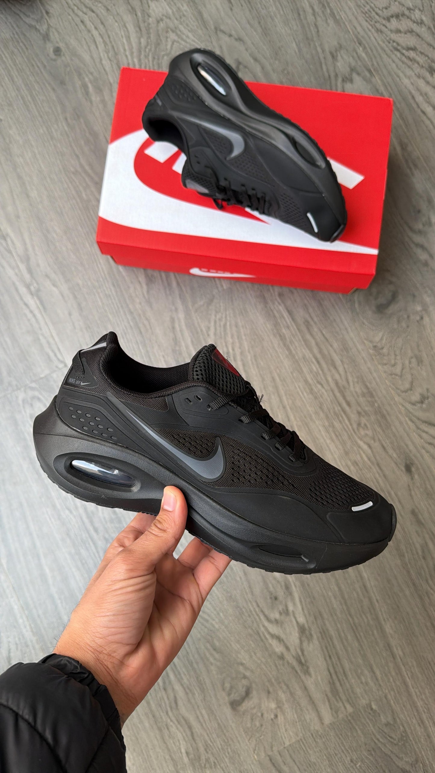 Nike runner tube 26
