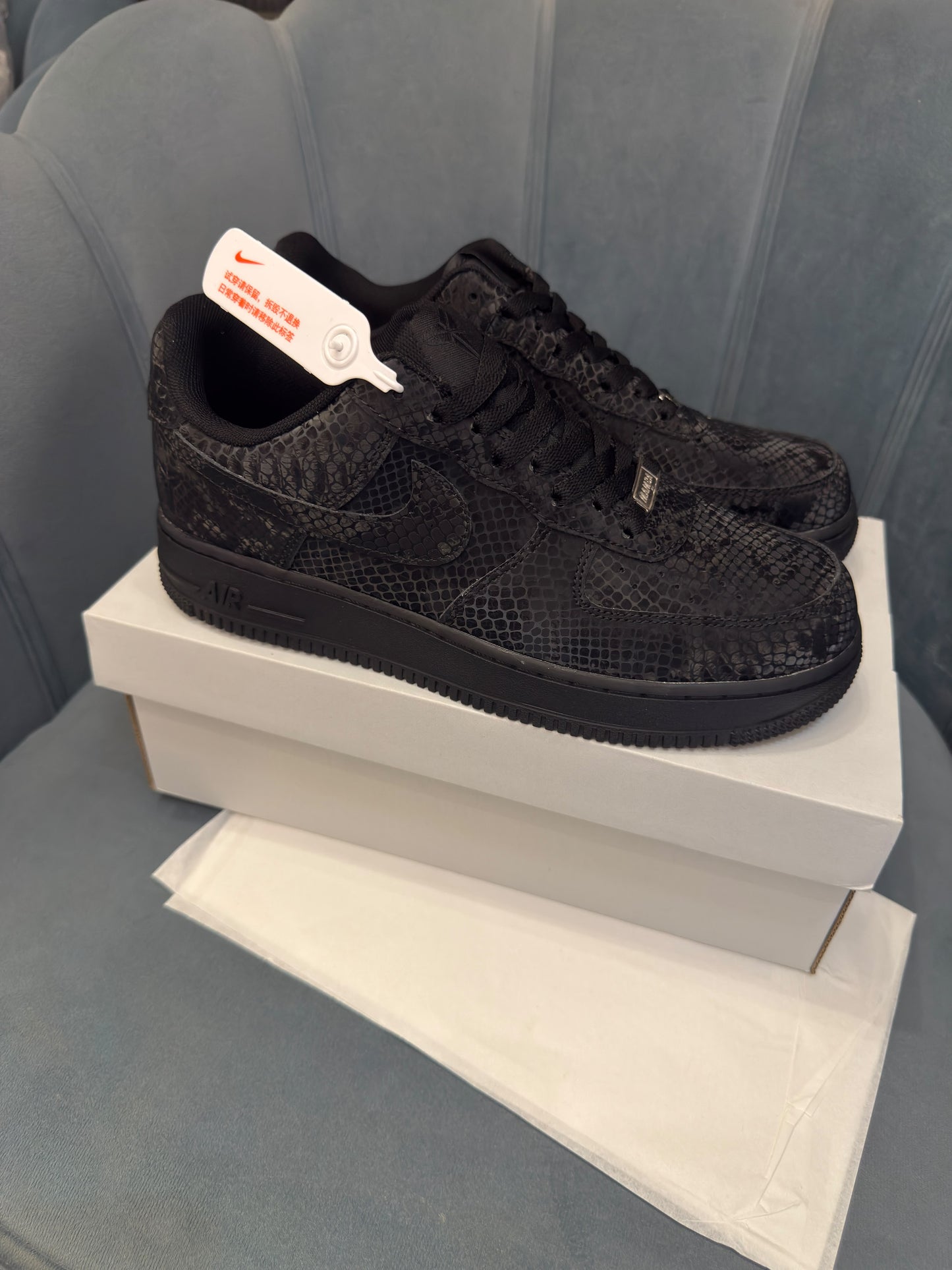Nike airforce one kobe bryant black