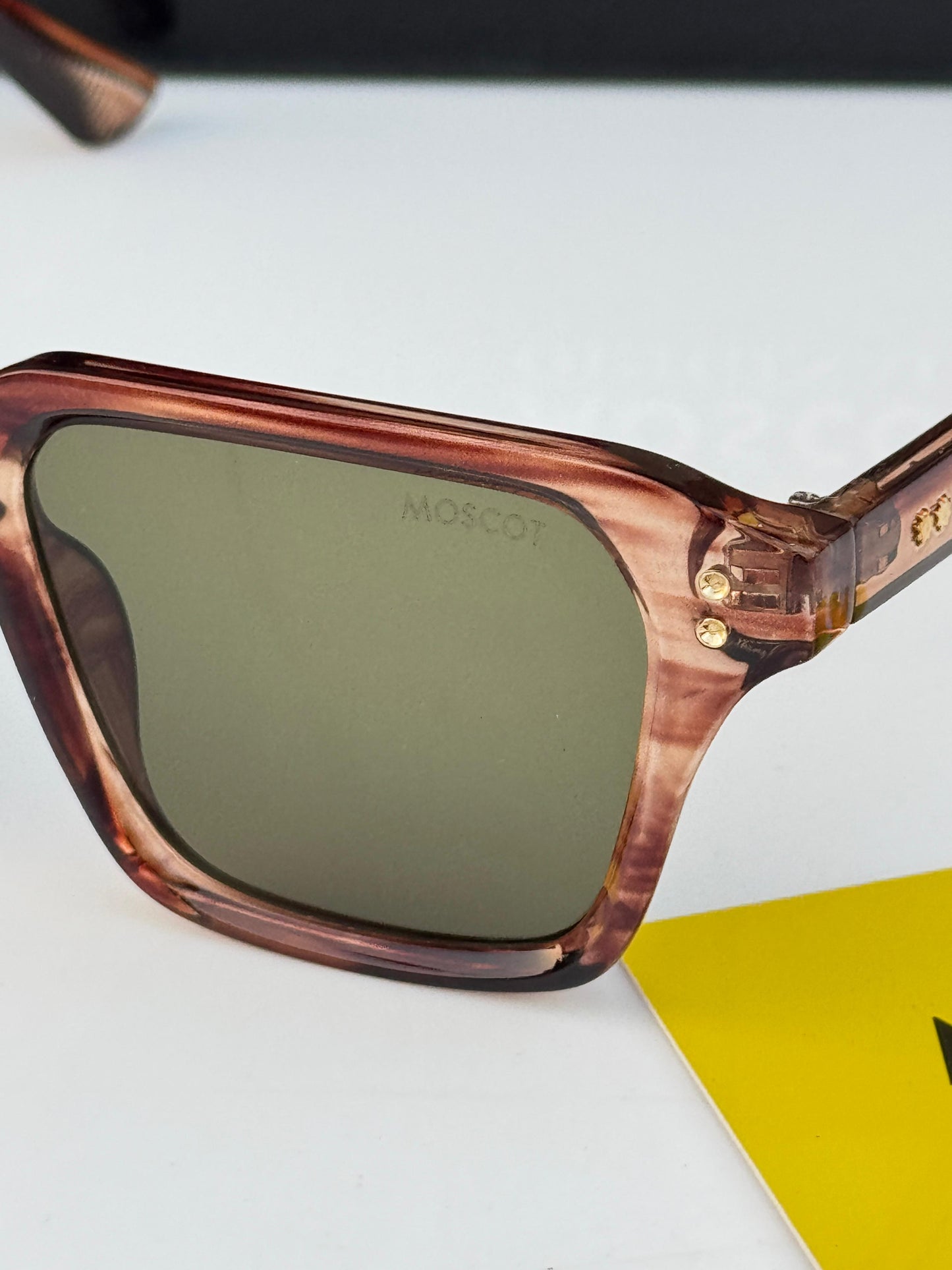Moscot
