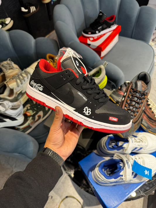 Nike sb dunk zero cola cola
