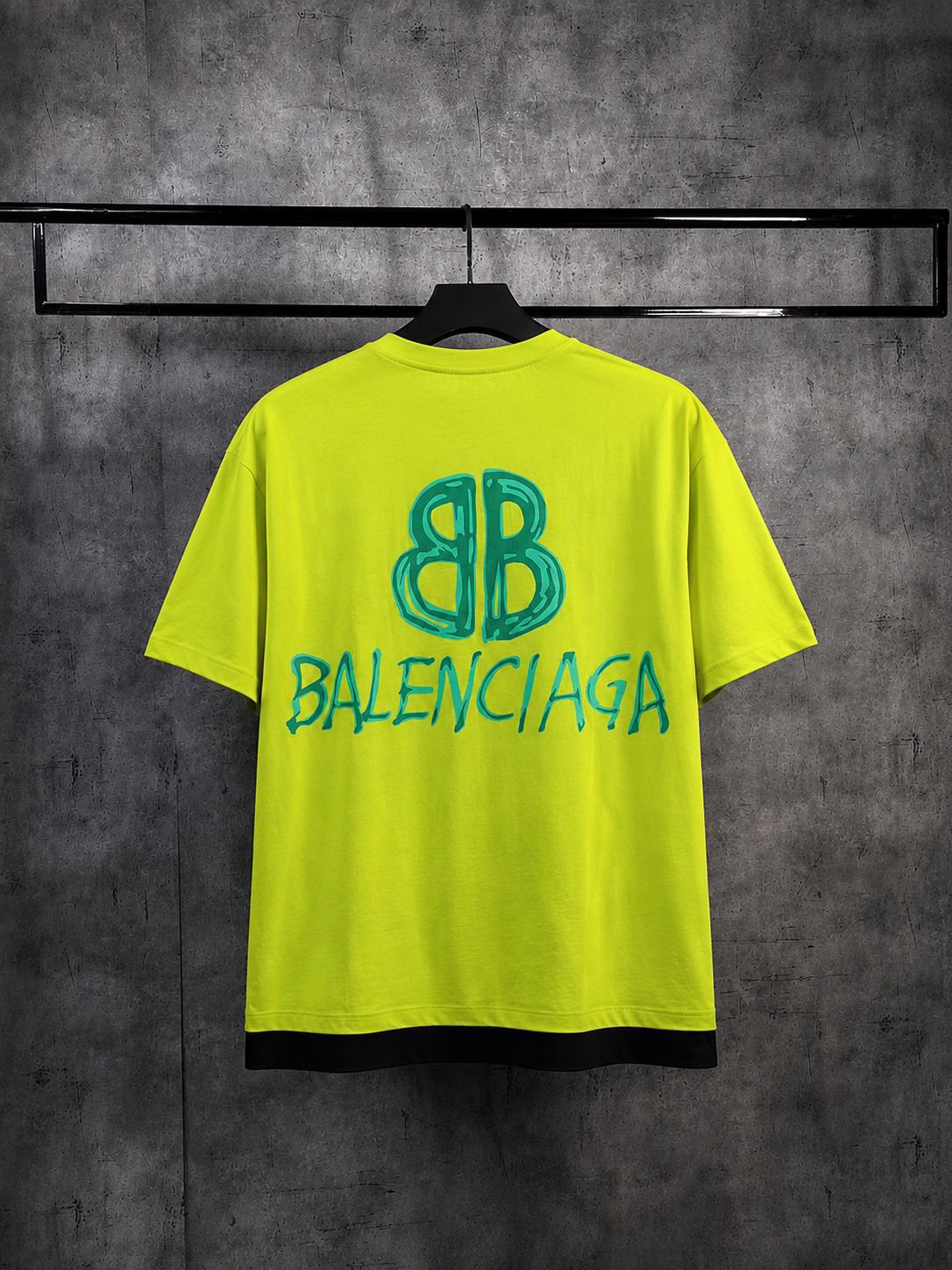 BALENCIAGA