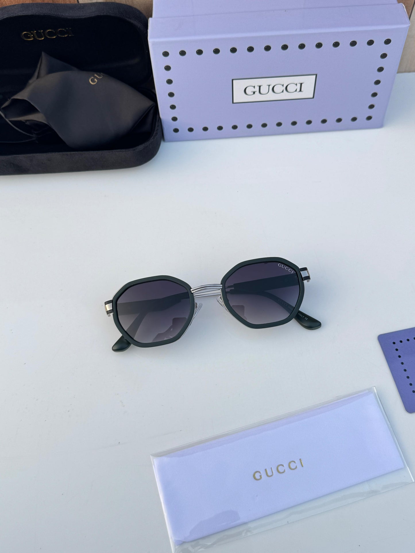 Gucci