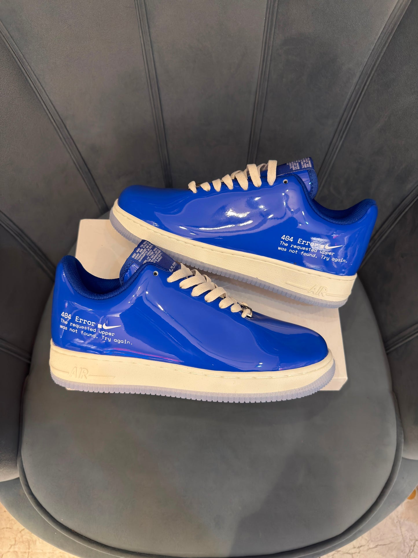Nike airforce one 404 swoosh error blue