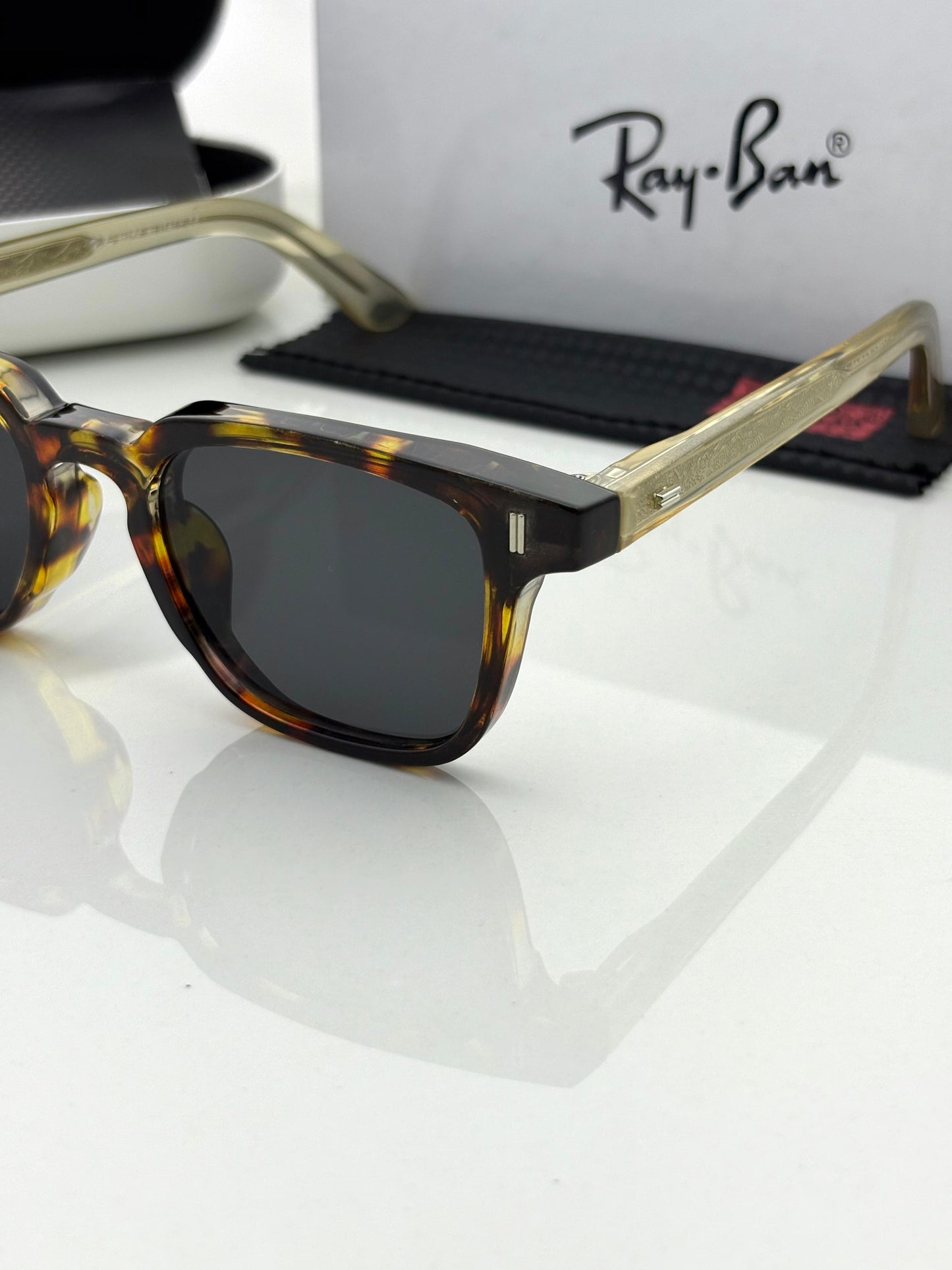 Rayban