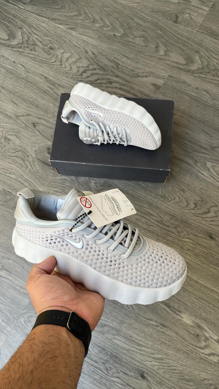 Nike mind 002