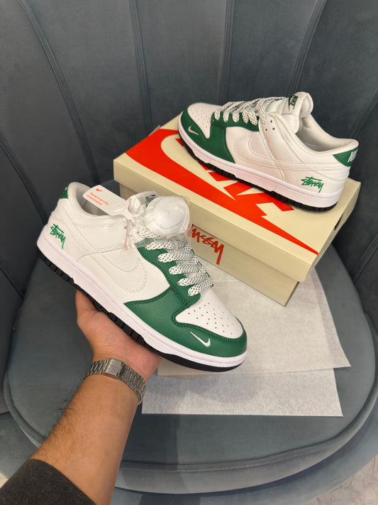 Nike air jordans retro 1 low undefeated